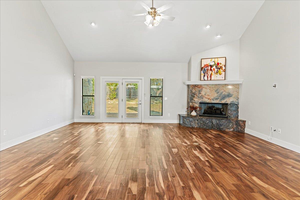 72 Augusta Dr, Wimberley, TX 78676