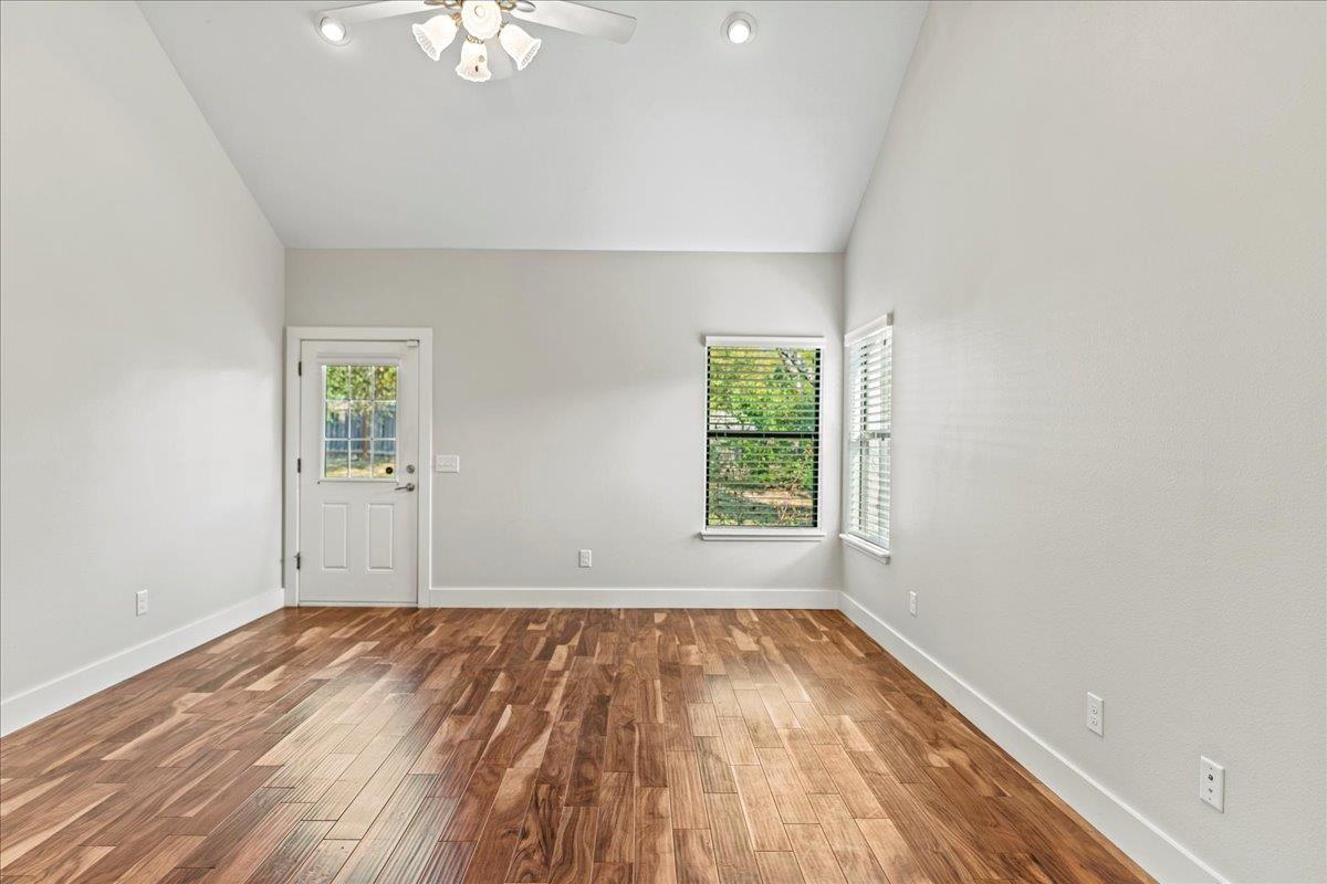 72 Augusta Dr, Wimberley, TX 78676