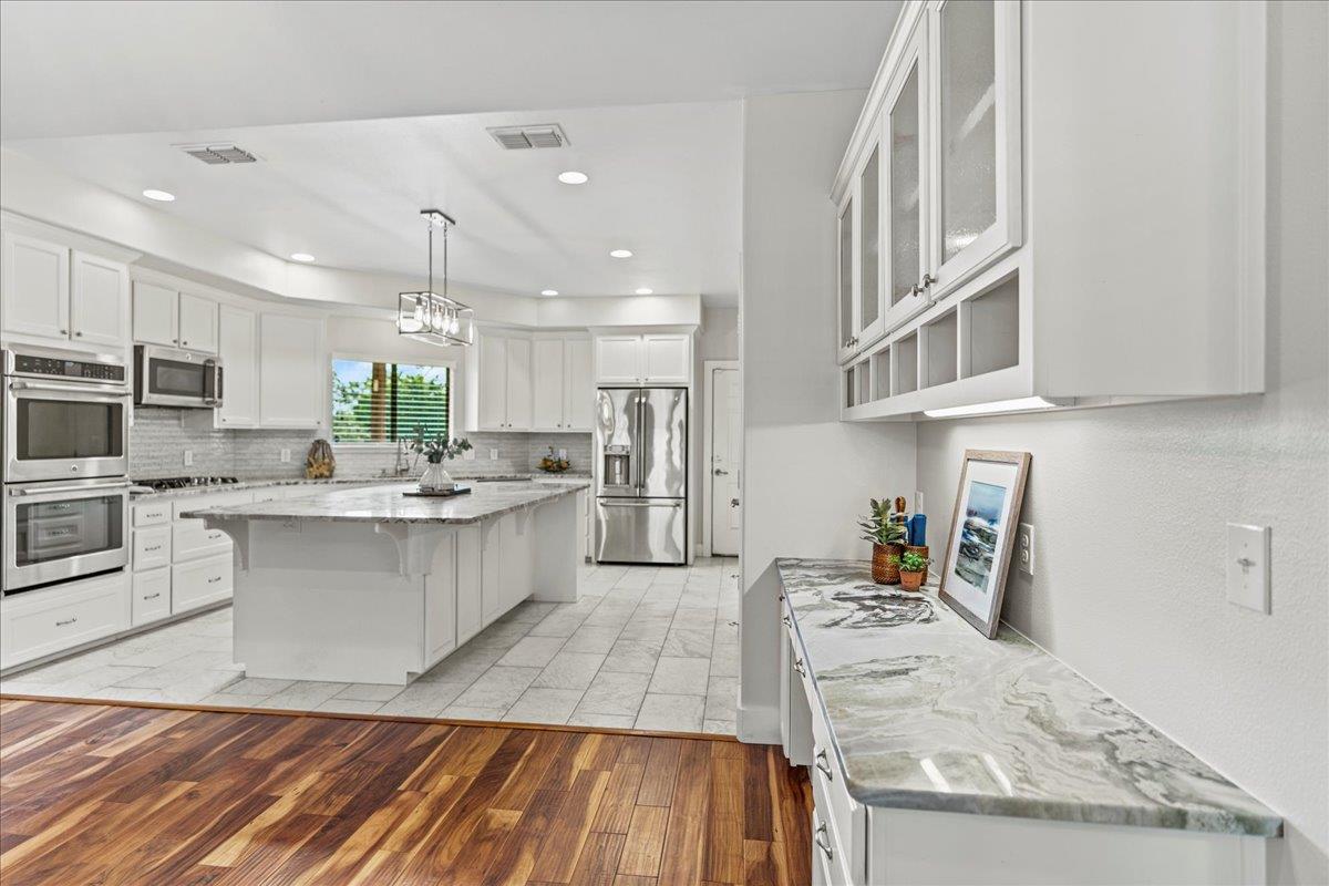 72 Augusta Dr, Wimberley, TX 78676