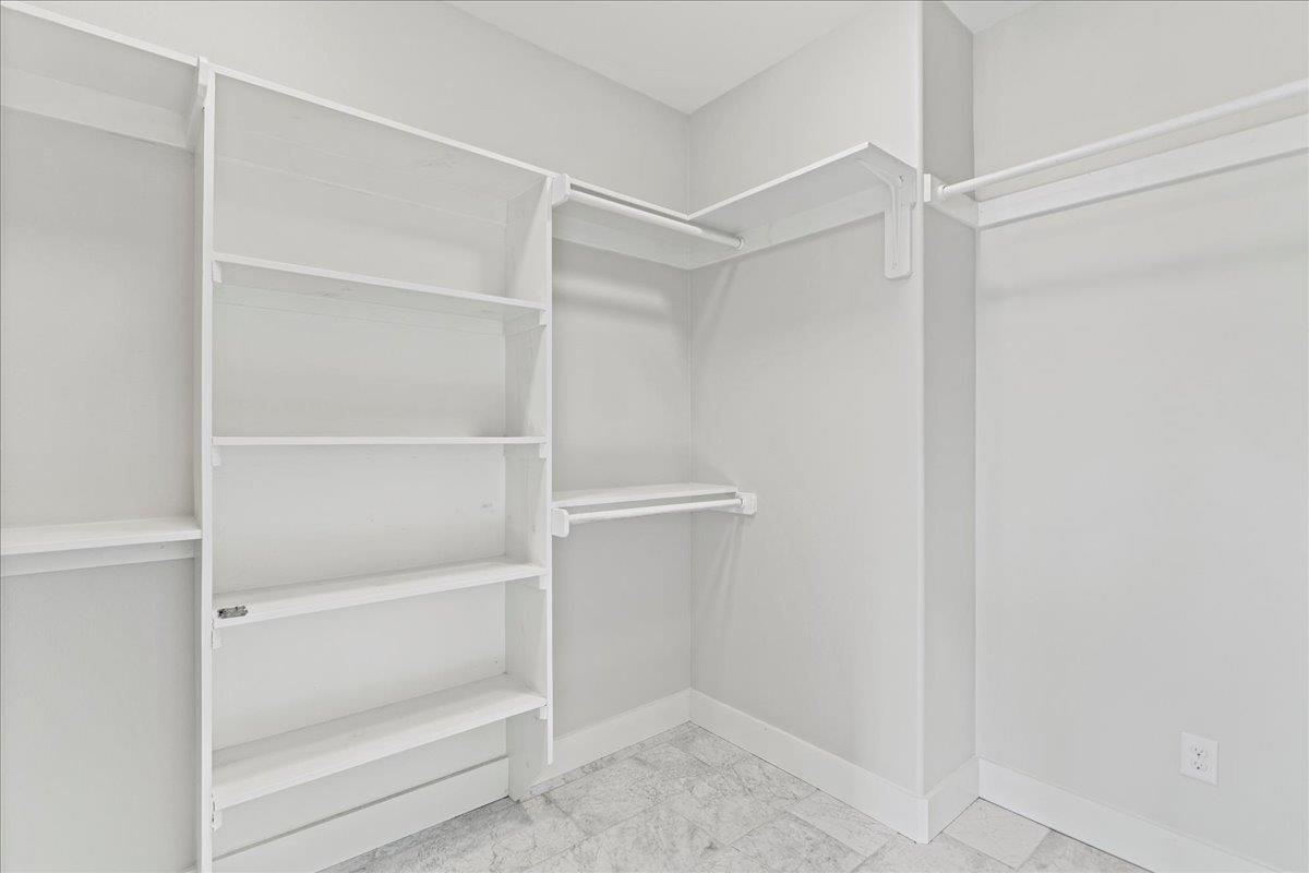 72 Augusta Dr, Wimberley, TX 78676