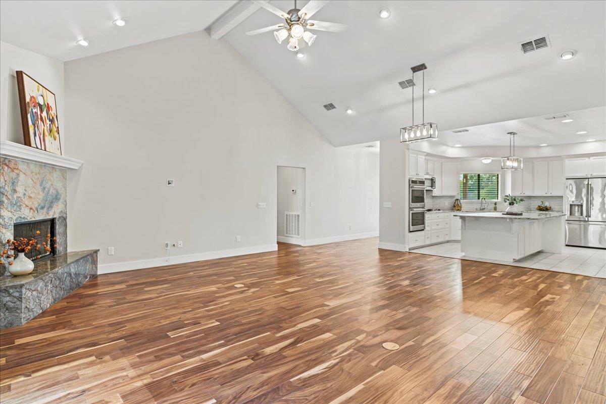 72 Augusta Dr, Wimberley, TX 78676