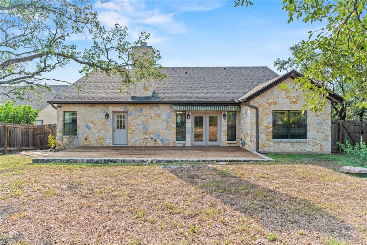 72 Augusta Dr, Wimberley, TX 78676