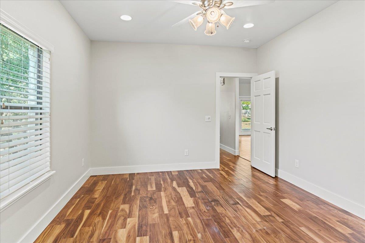 72 Augusta Dr, Wimberley, TX 78676