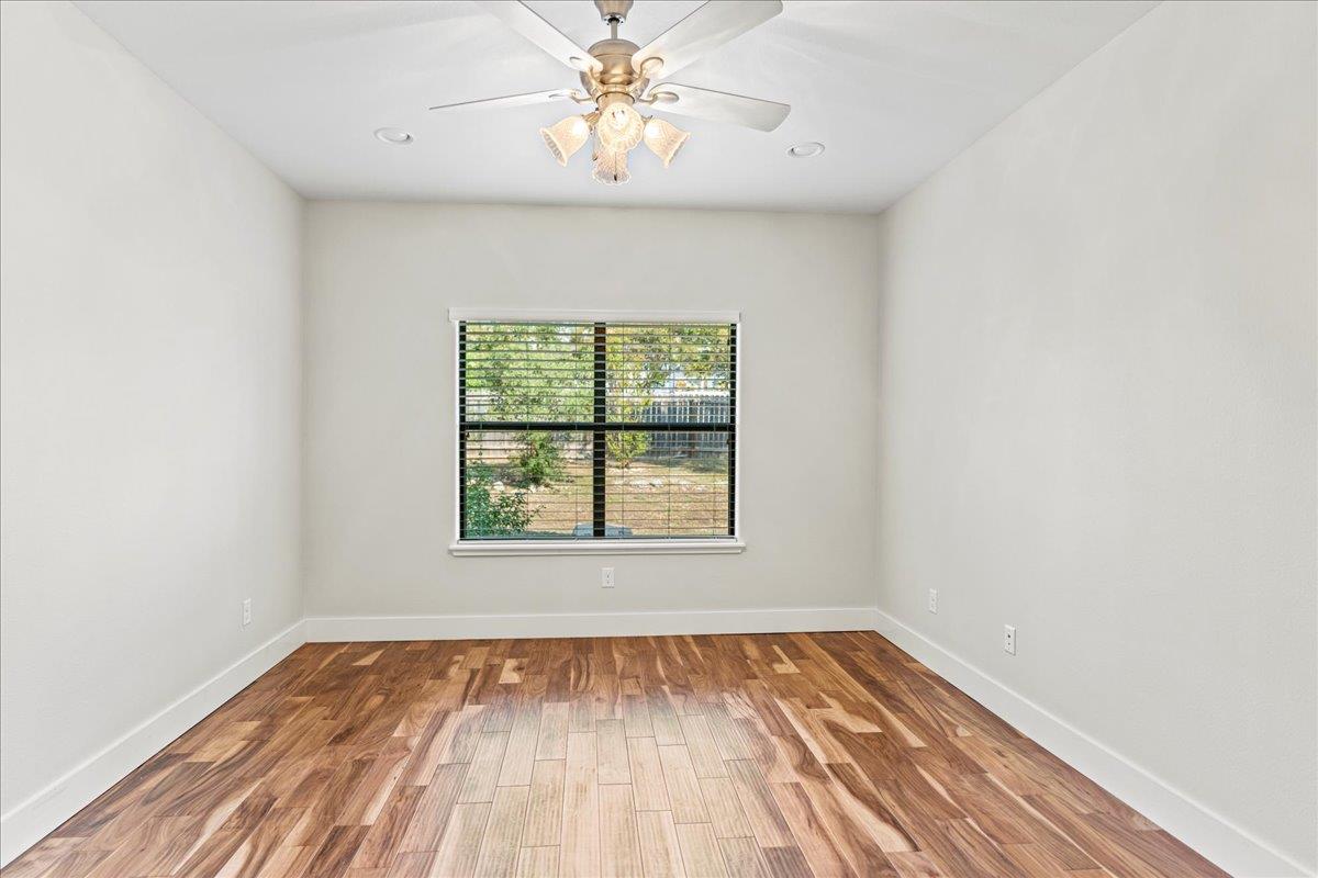 72 Augusta Dr, Wimberley, TX 78676