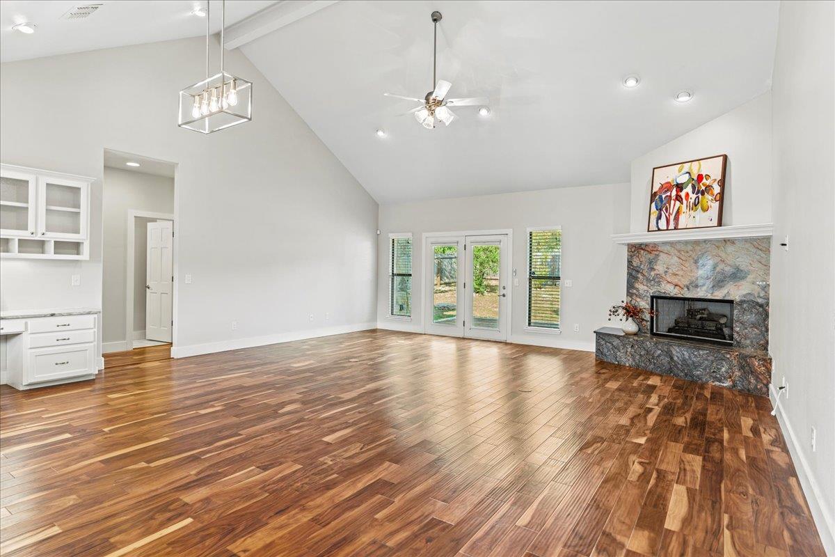 72 Augusta Dr, Wimberley, TX 78676