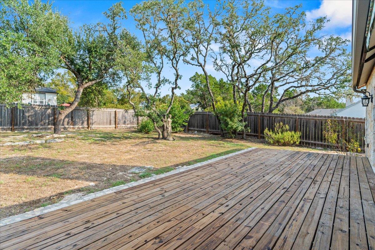 72 Augusta Dr, Wimberley, TX 78676