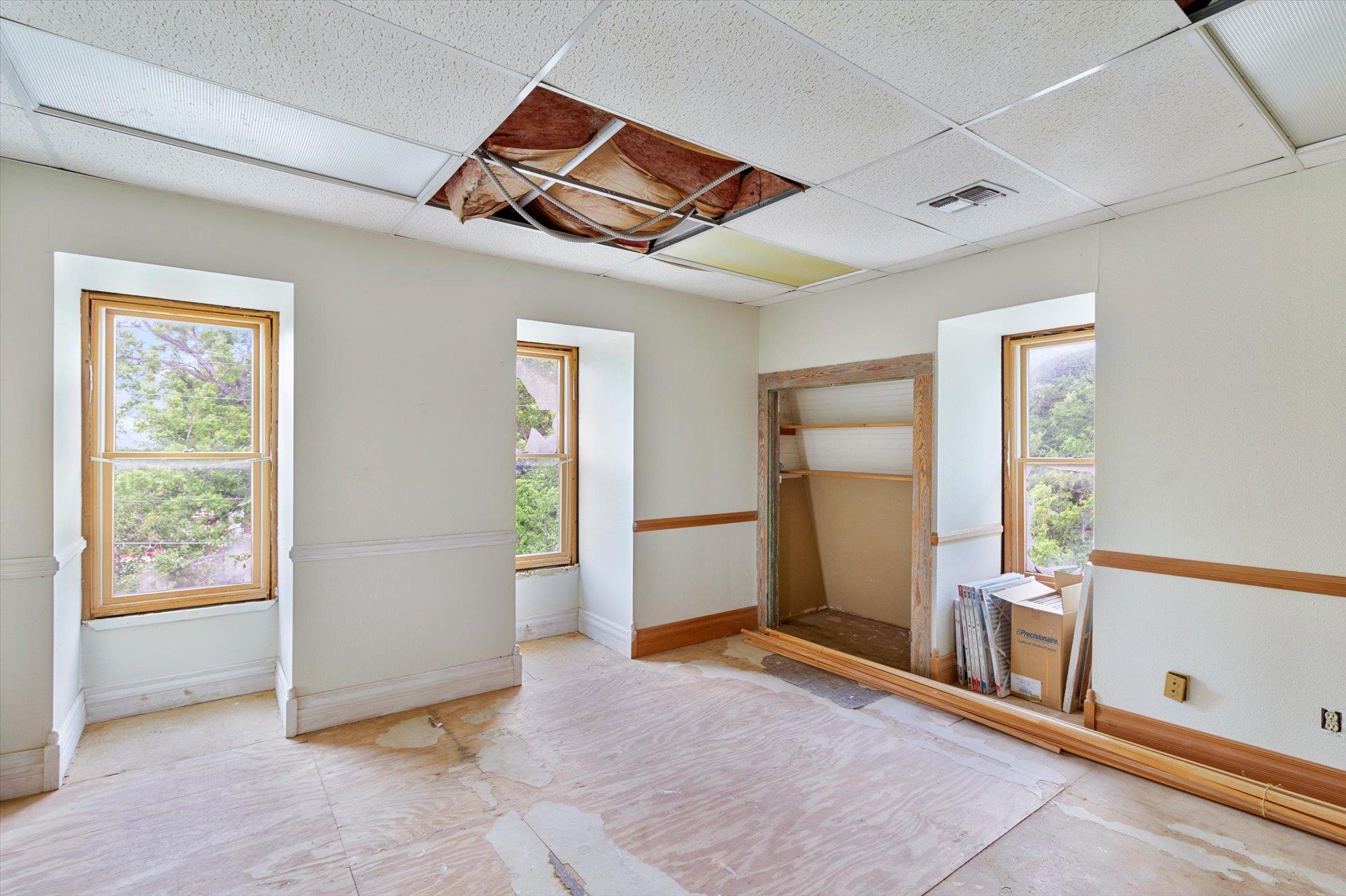 321 S Lbj, San Marcos, TX 78666