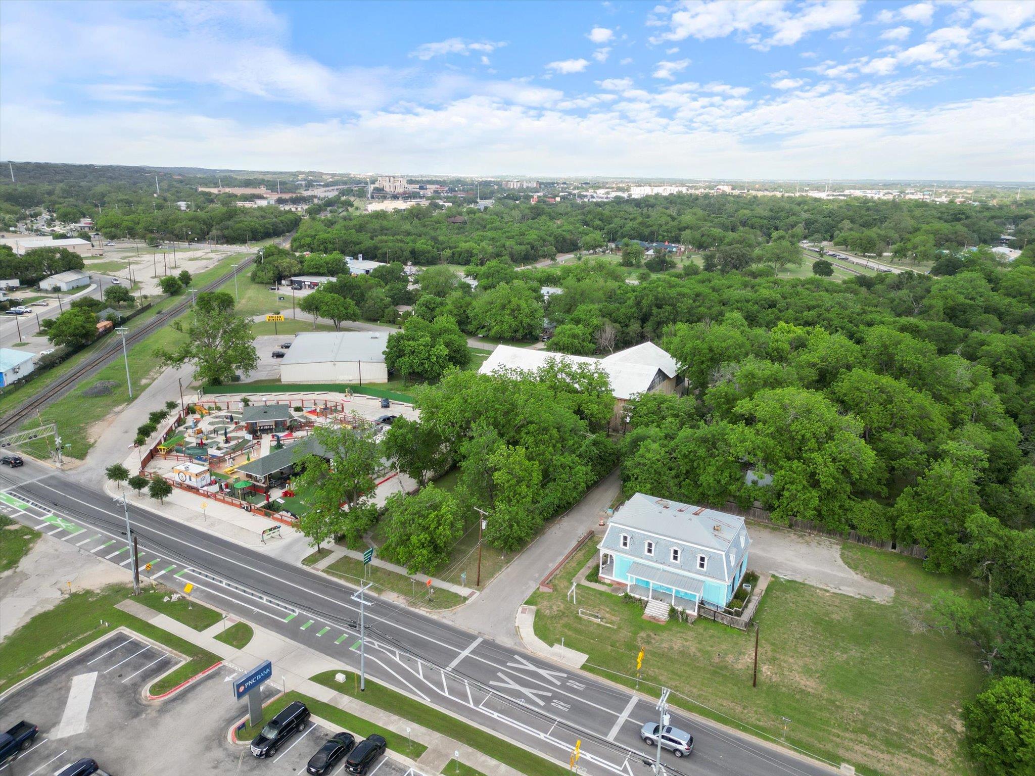 321 S Lbj, San Marcos, TX 78666