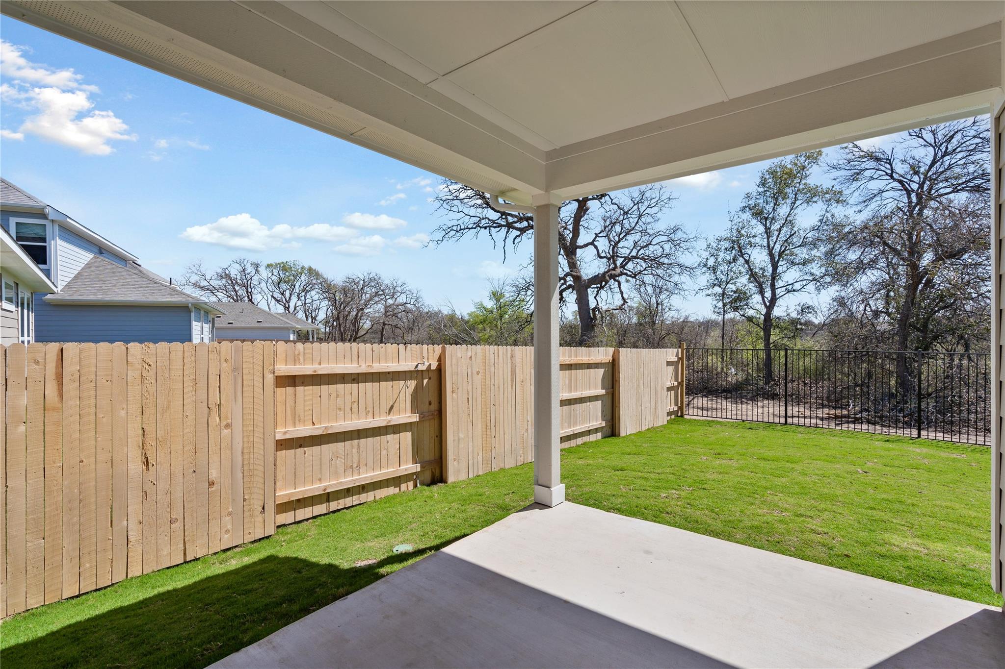 221 Bent Creek Ln, Georgetown, TX 78628