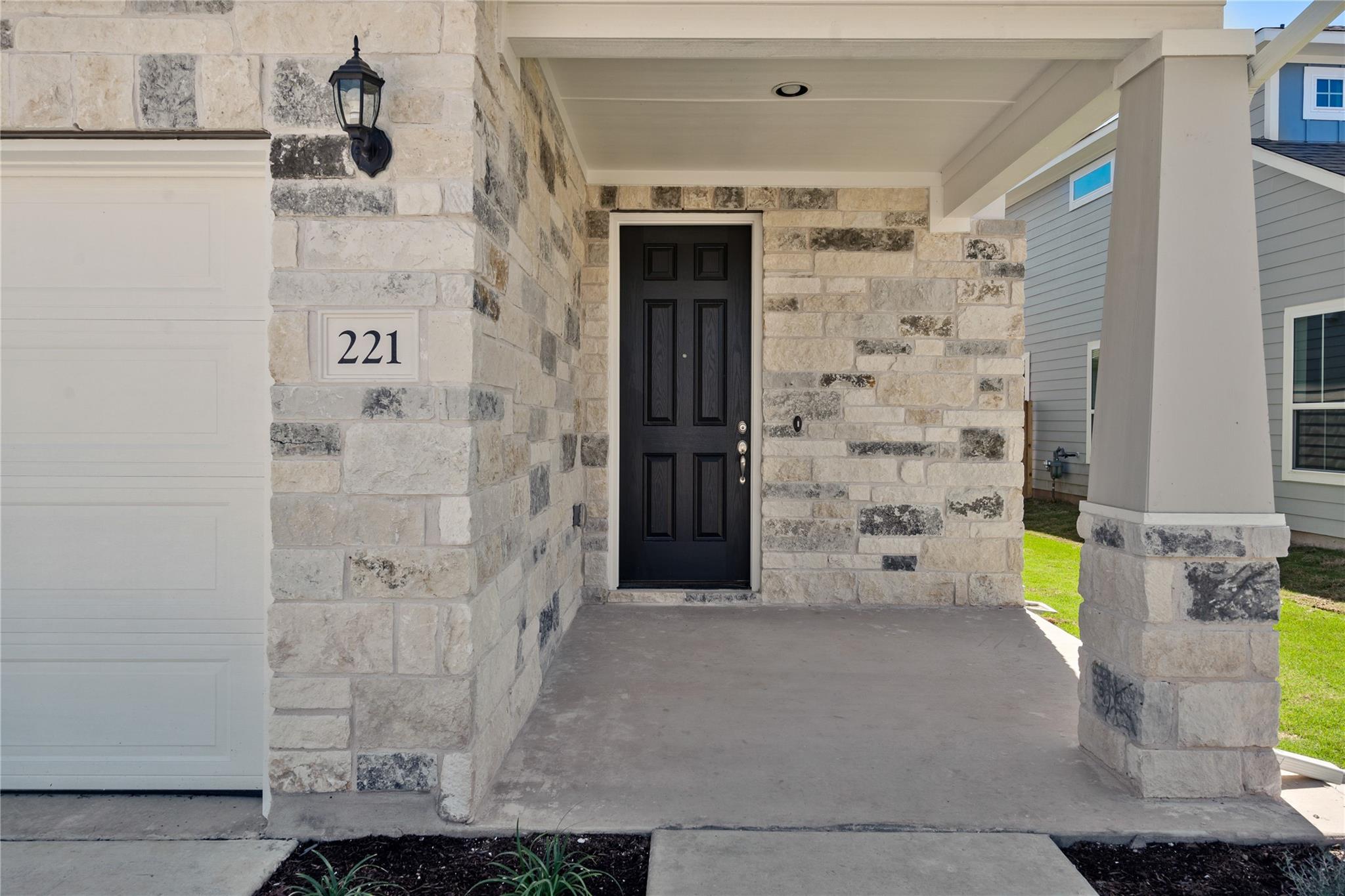 221 Bent Creek Ln, Georgetown, TX 78628