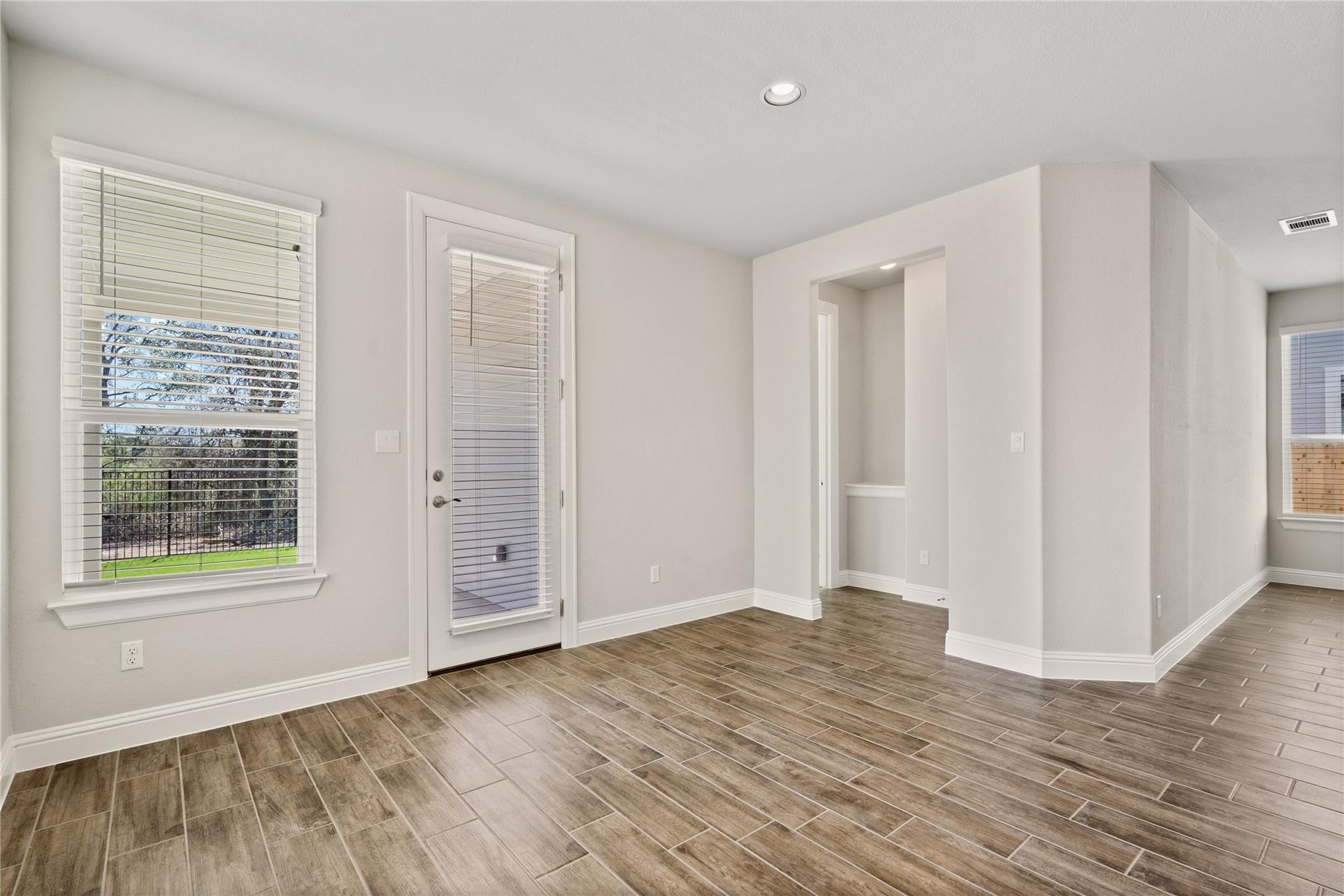 221 Bent Creek Ln, Georgetown, TX 78628