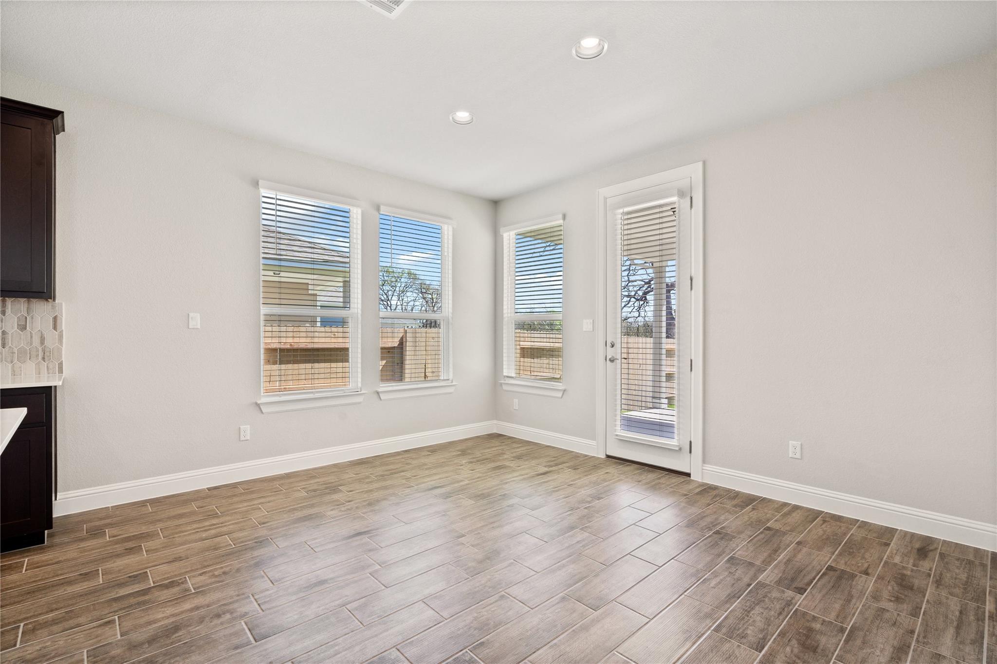 221 Bent Creek Ln, Georgetown, TX 78628