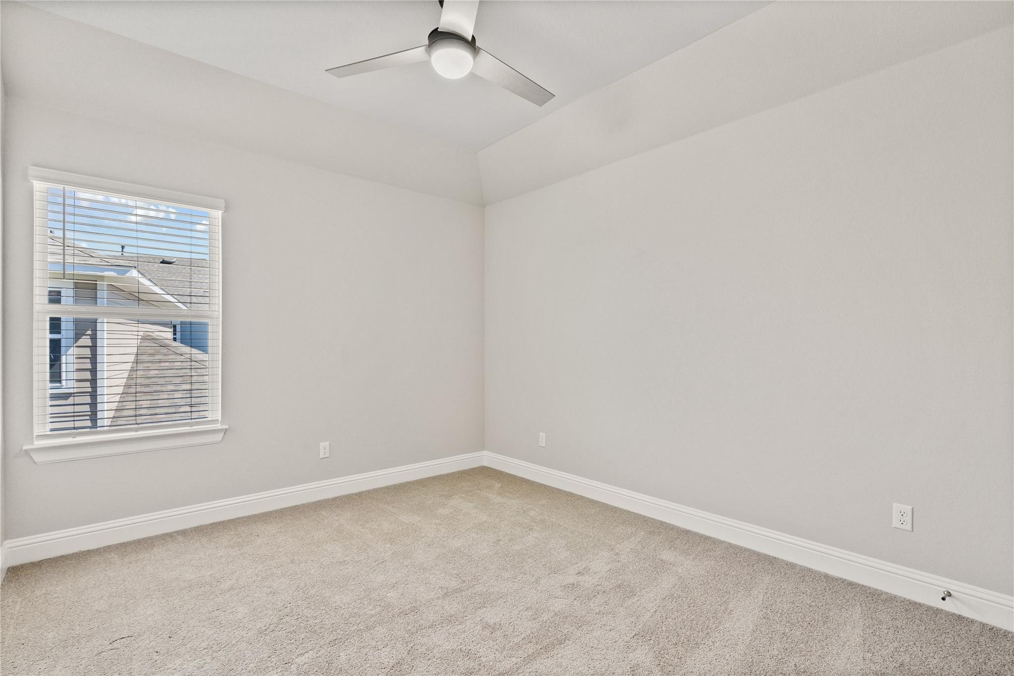 221 Bent Creek Ln, Georgetown, TX 78628