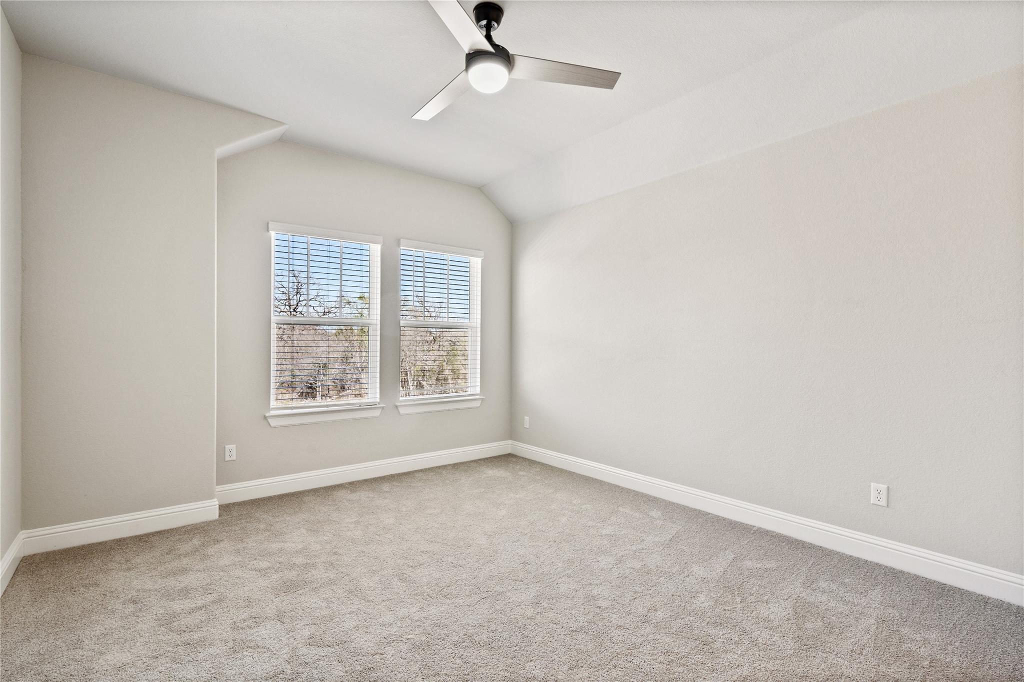 221 Bent Creek Ln, Georgetown, TX 78628