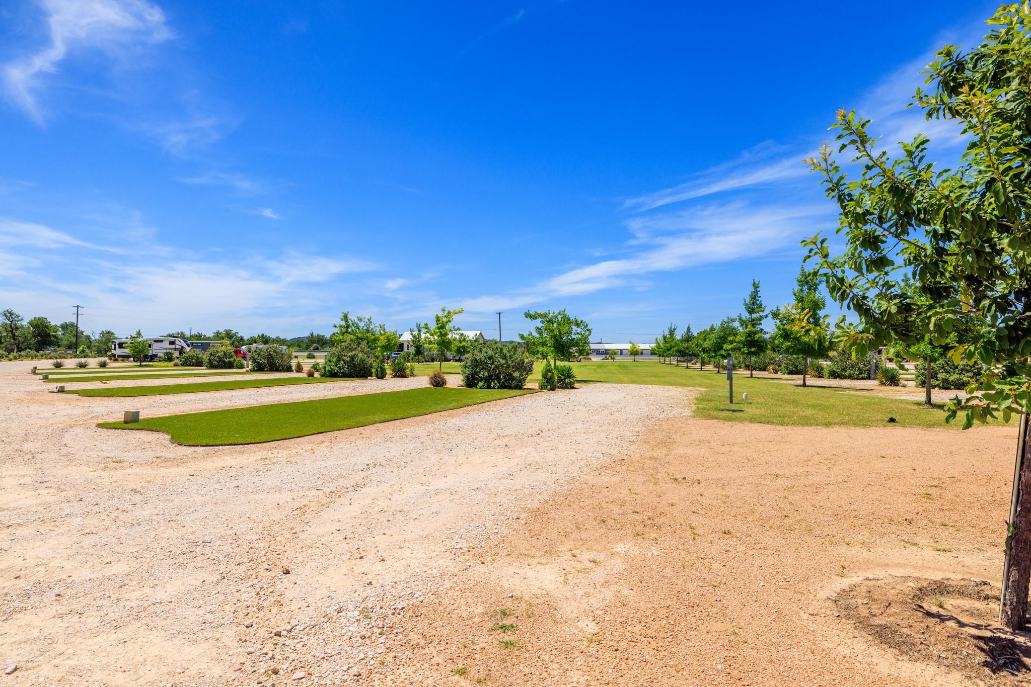 4584 E US Hwy 290 # 304R, Fredericksburg, TX 78624