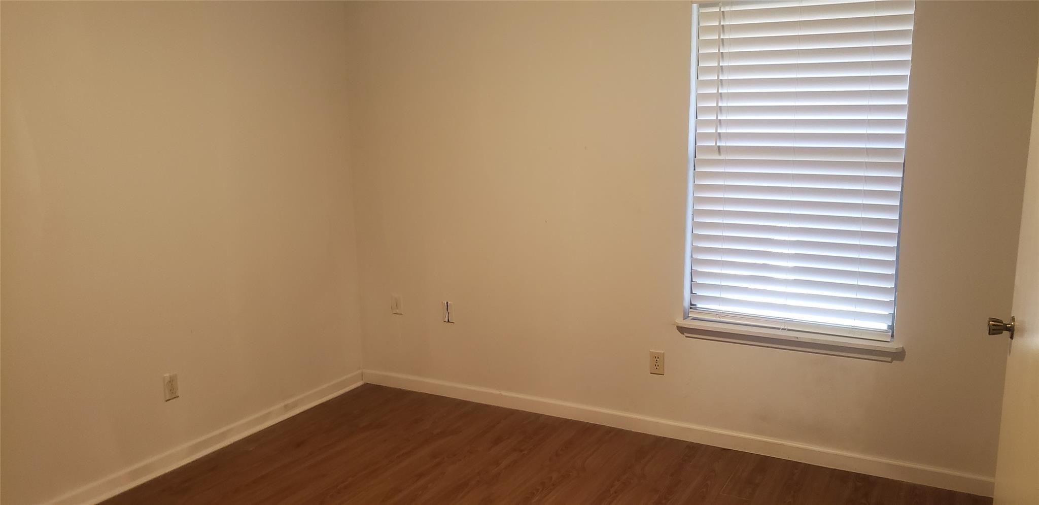 1313 Oakridge Dr, Blanco, TX 78606