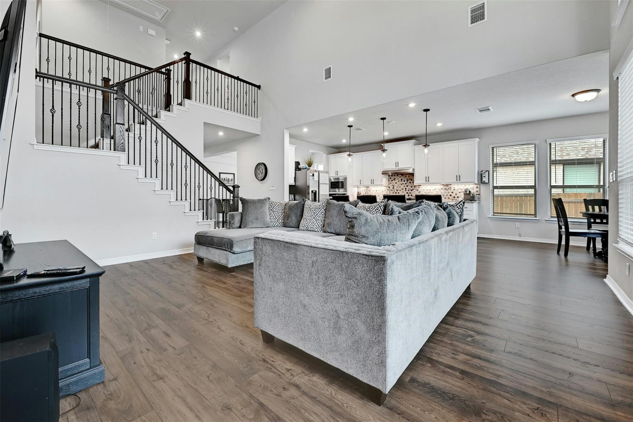 590 Painted Creek Way, Kyle, TX 78640