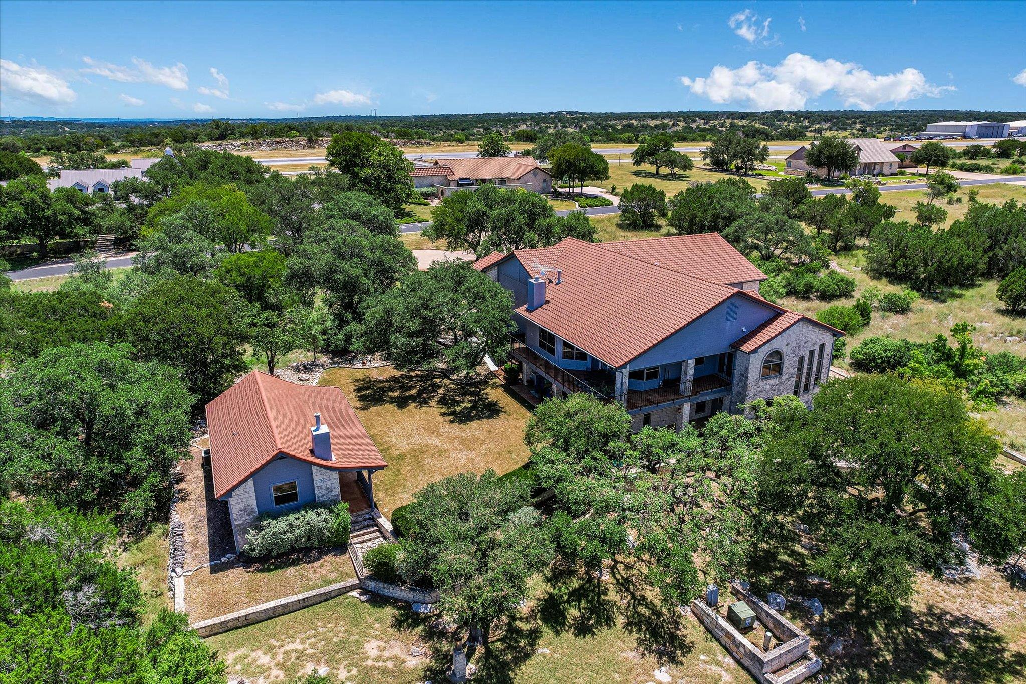 1311 Clayton Nolen Dr, Horseshoe Bay, TX 78657