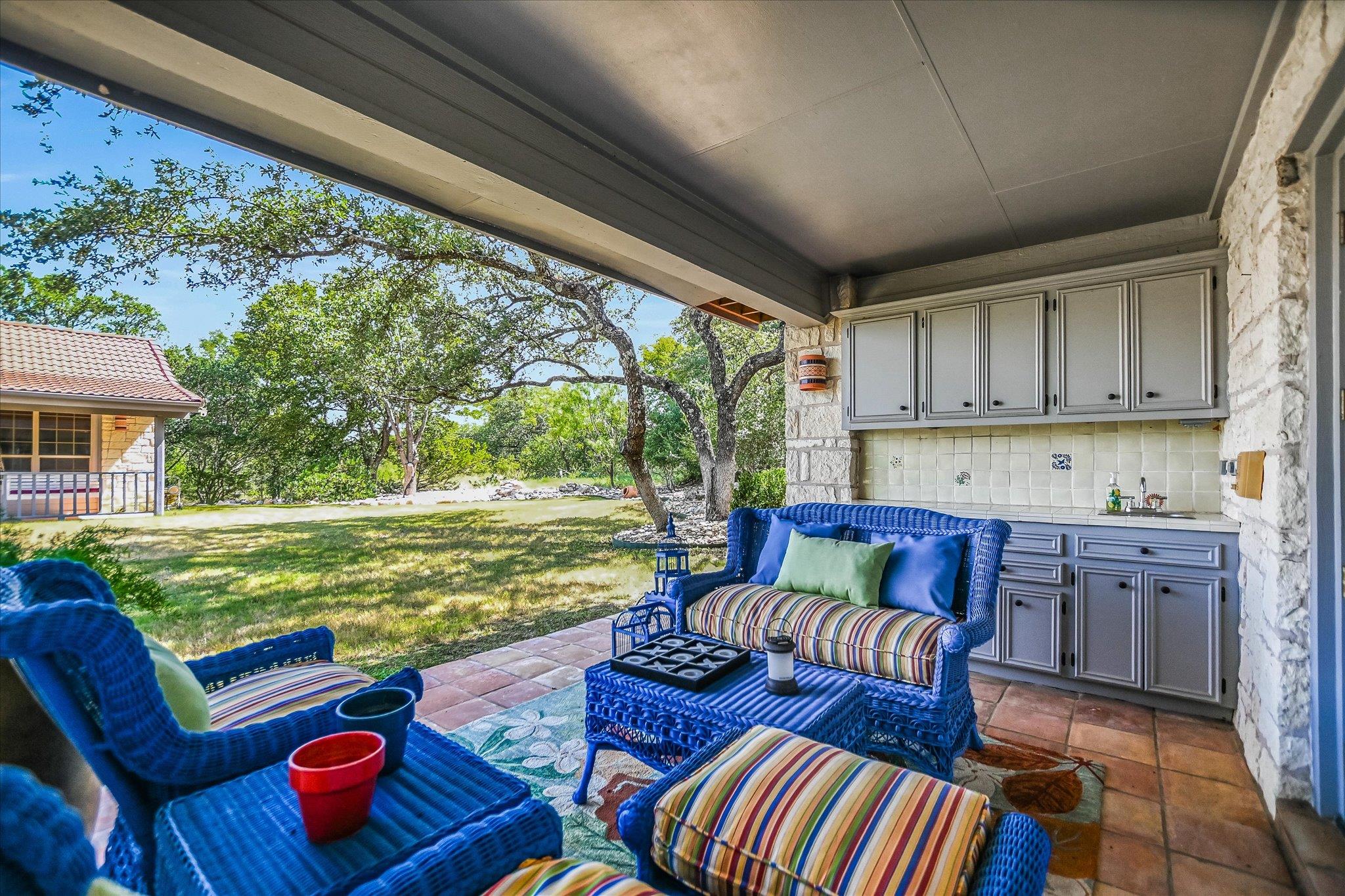 1311 Clayton Nolen Dr, Horseshoe Bay, TX 78657