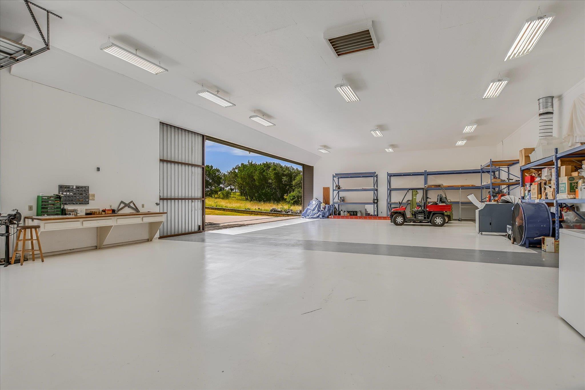 1311 Clayton Nolen Dr, Horseshoe Bay, TX 78657