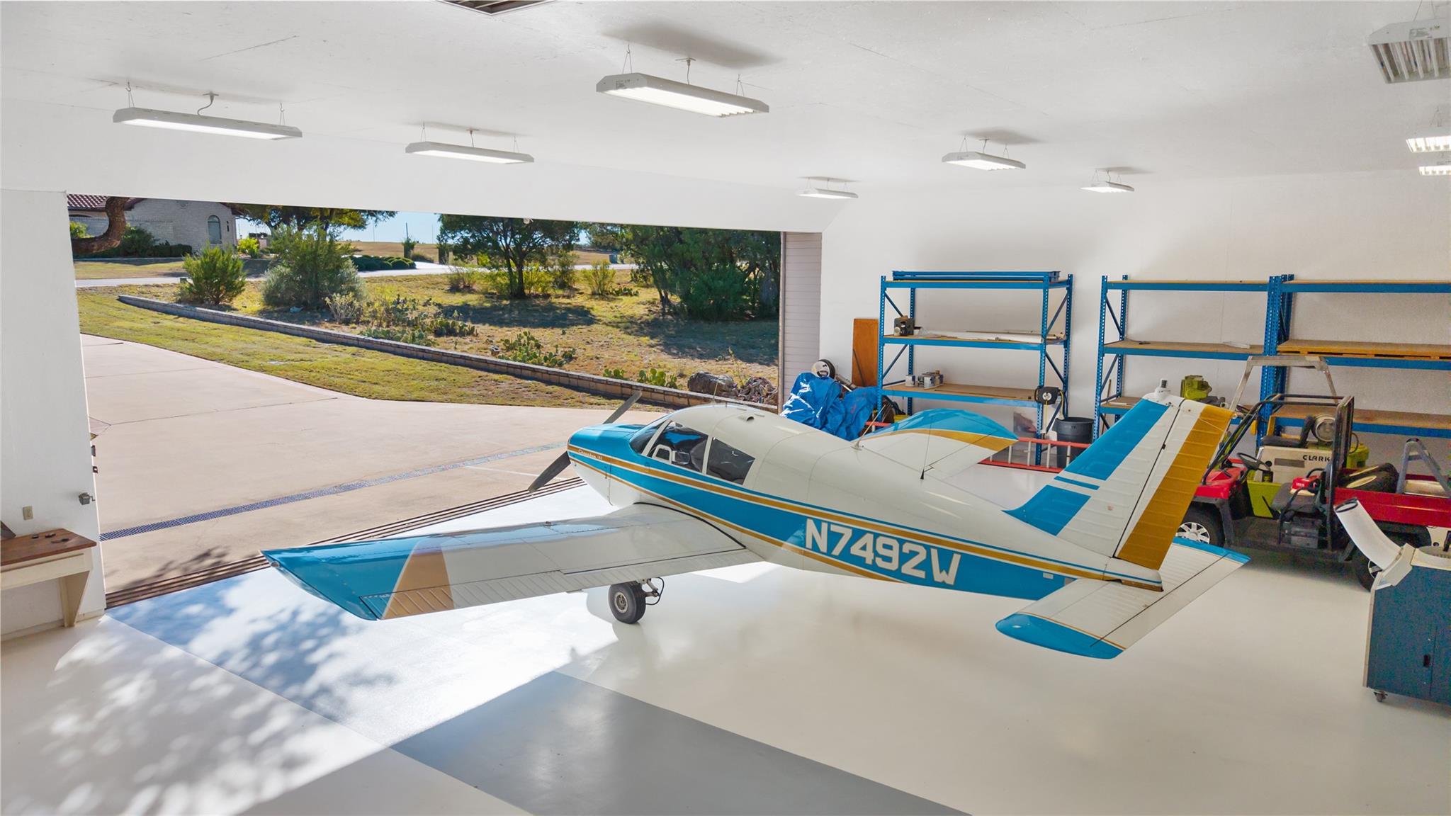 1311 Clayton Nolen Dr, Horseshoe Bay, TX 78657