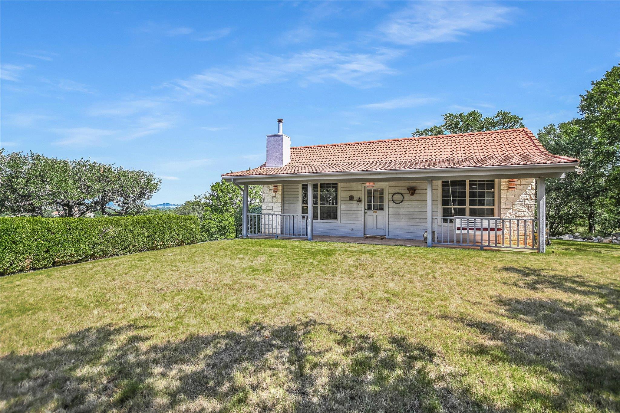 1311 Clayton Nolen Dr, Horseshoe Bay, TX 78657