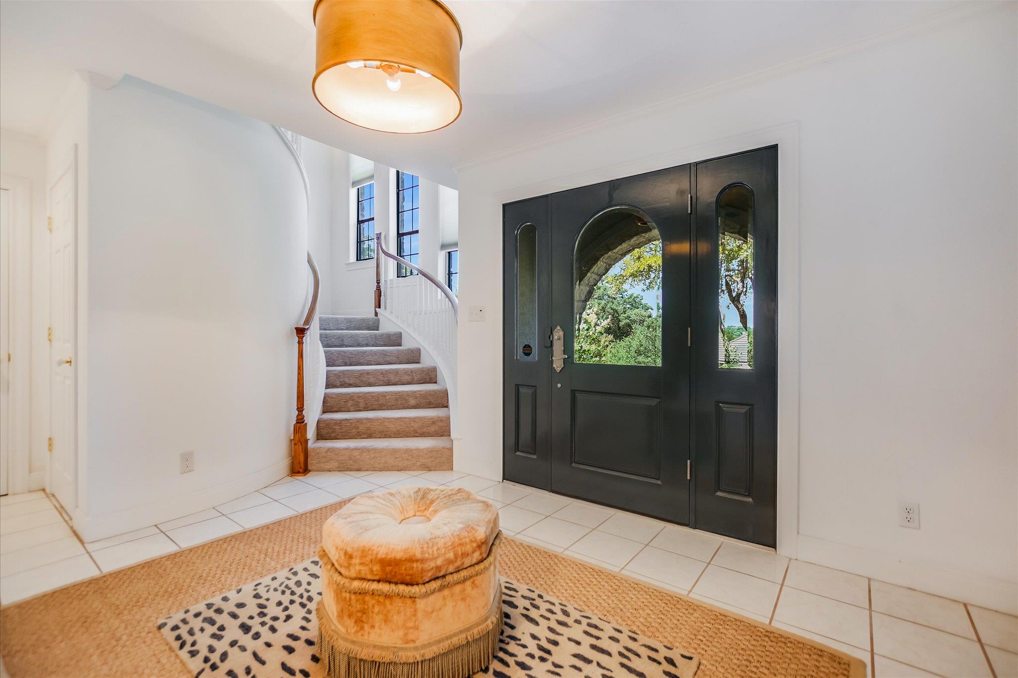 1311 Clayton Nolen Dr, Horseshoe Bay, TX 78657