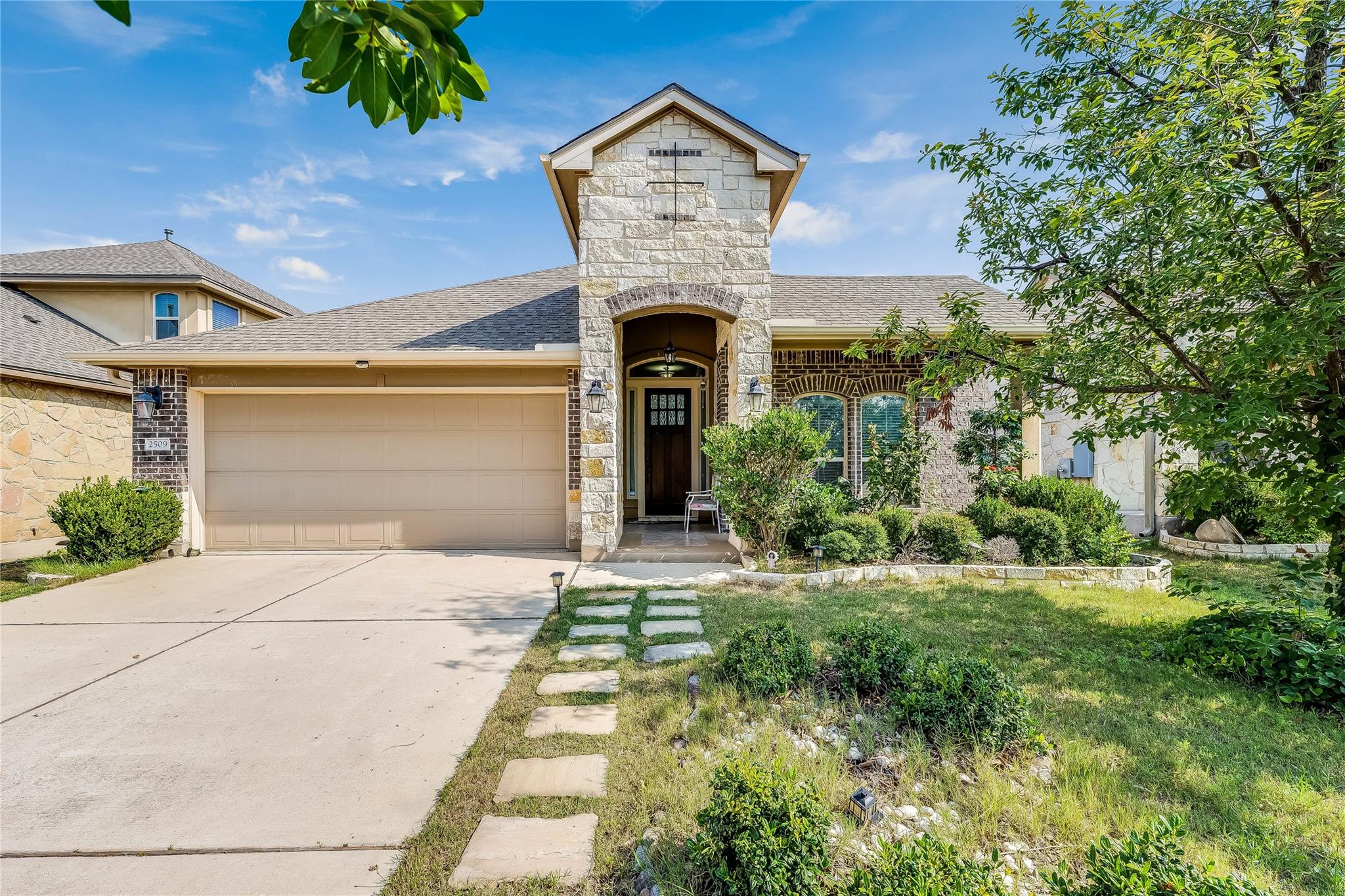 2509 Muzzie Ln, Leander, TX 78641