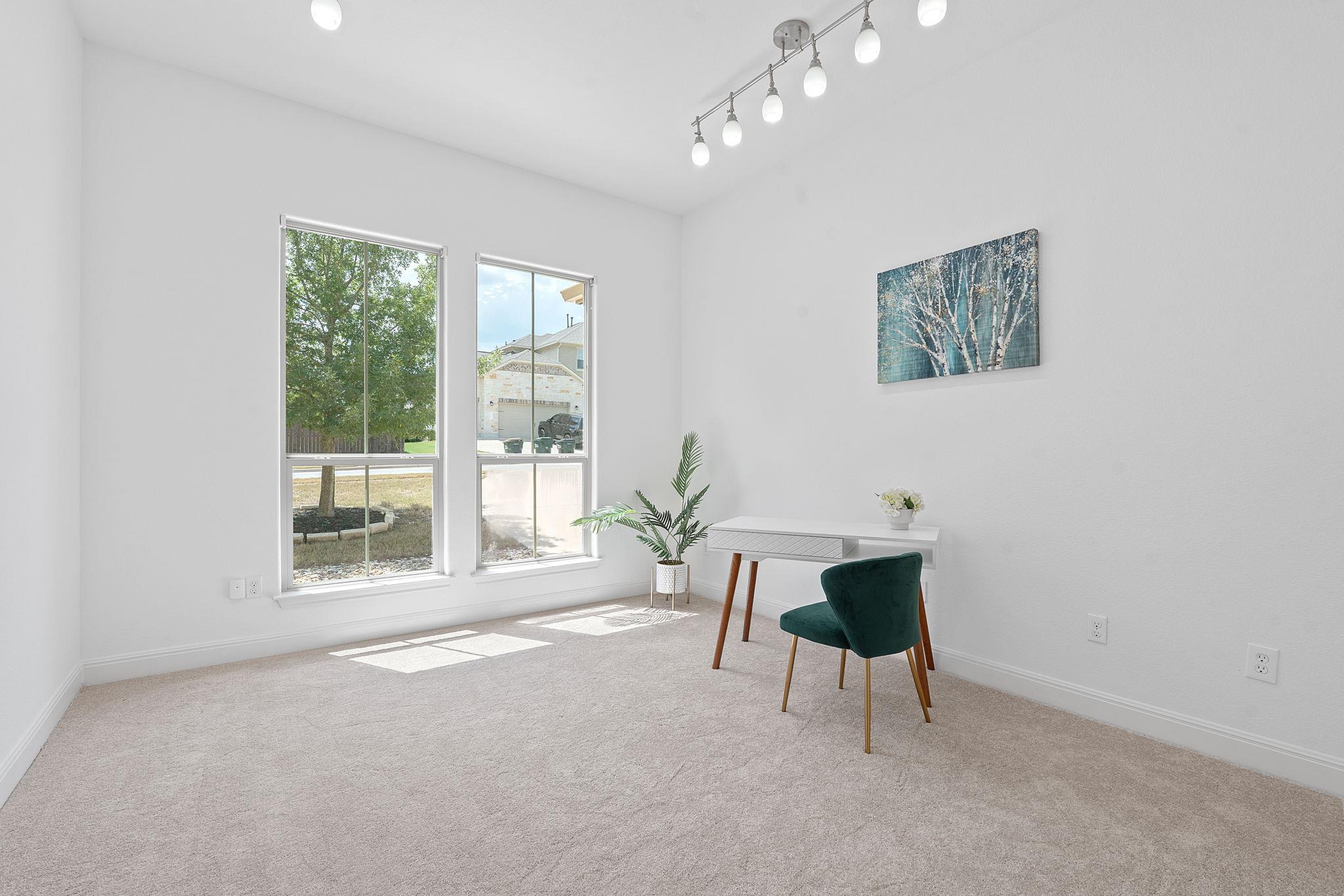 200 Brentwood Dr, Austin, TX 78737