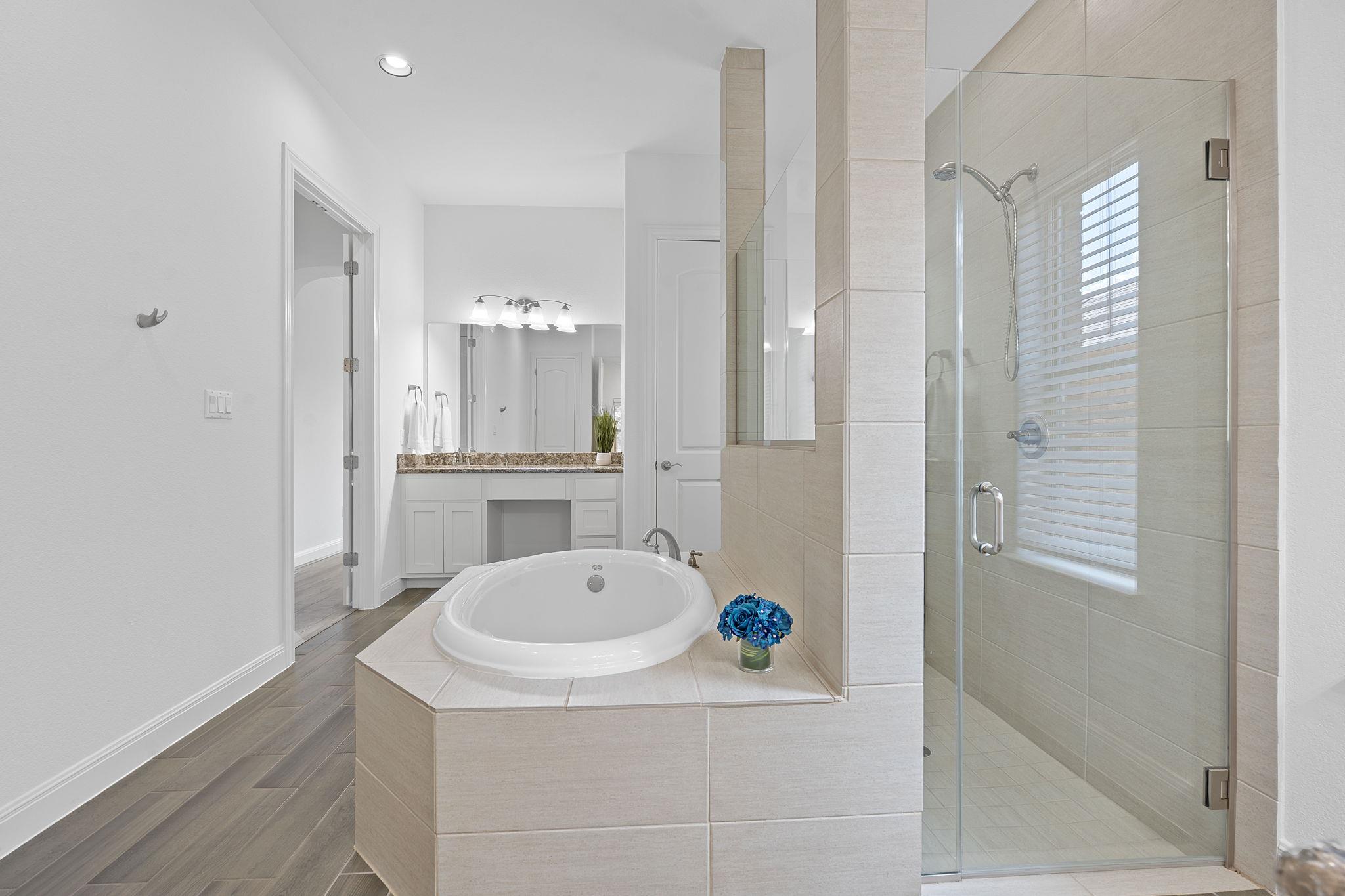 200 Brentwood Dr, Austin, TX 78737