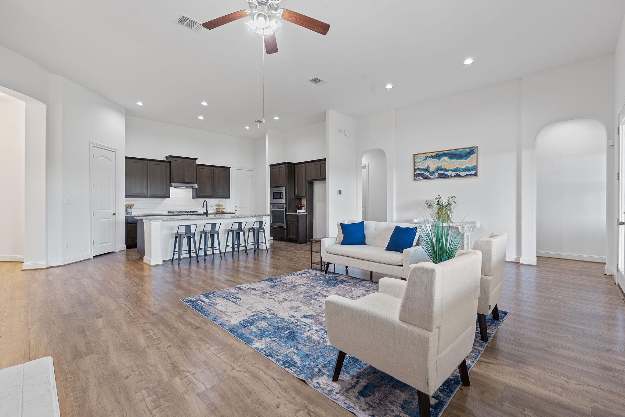 200 Brentwood Dr, Austin, TX 78737