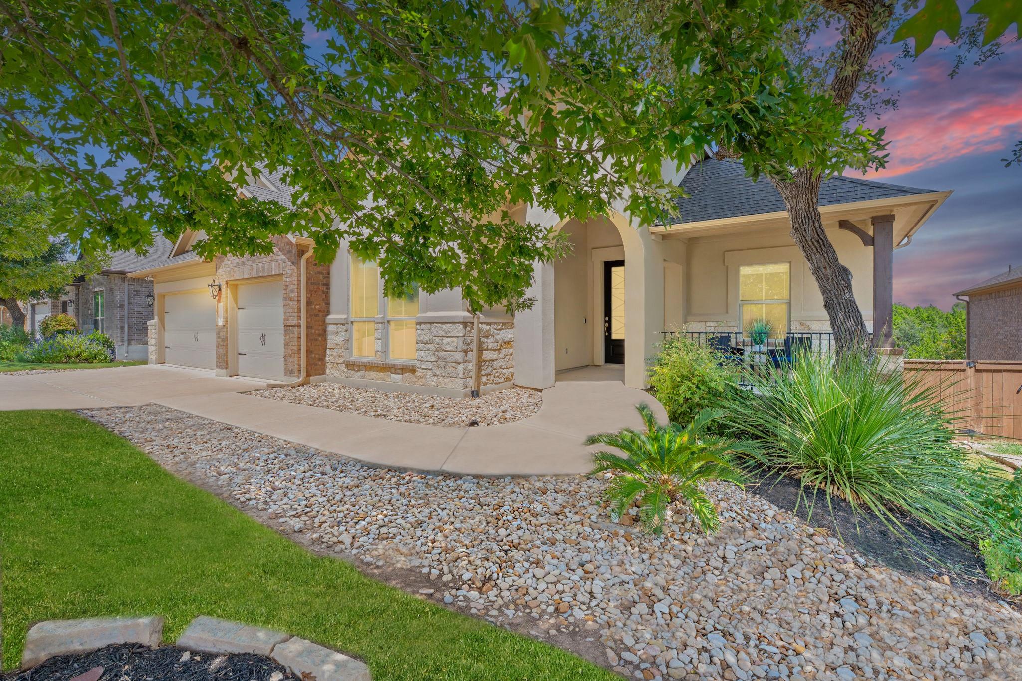 200 Brentwood Dr, Austin, TX 78737