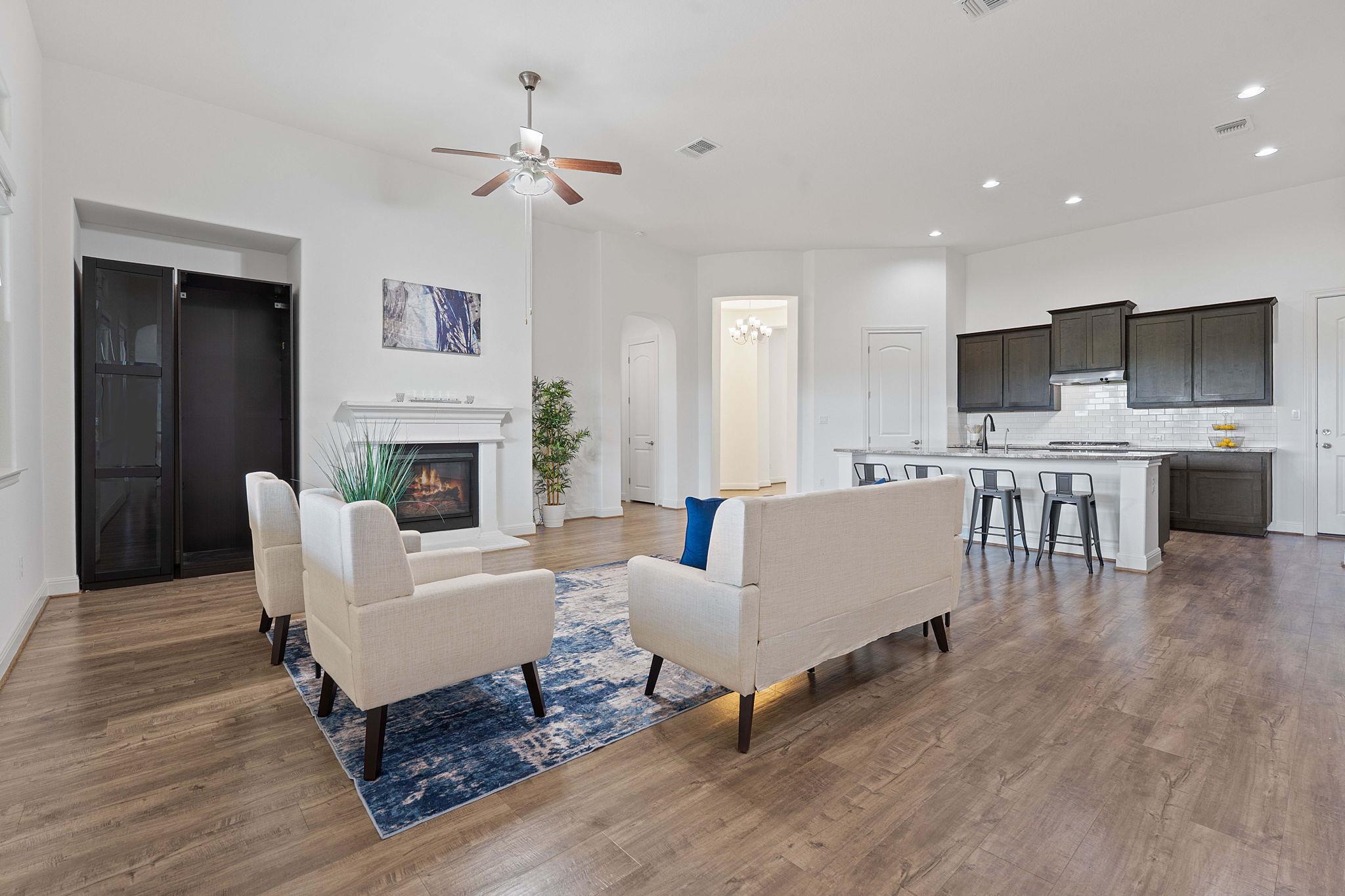 200 Brentwood Dr, Austin, TX 78737