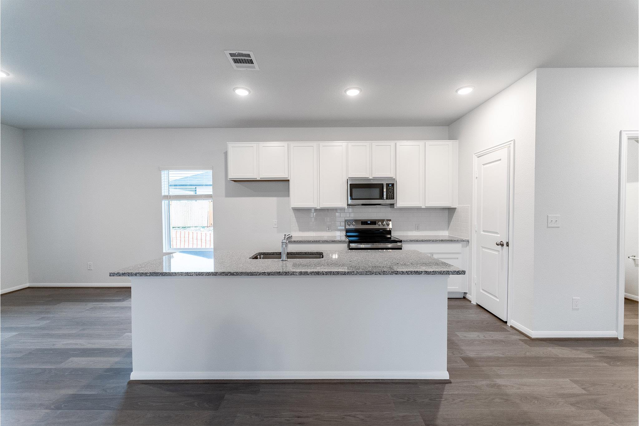 740 Barbary Coast Ln, Jarrell, TX 76537