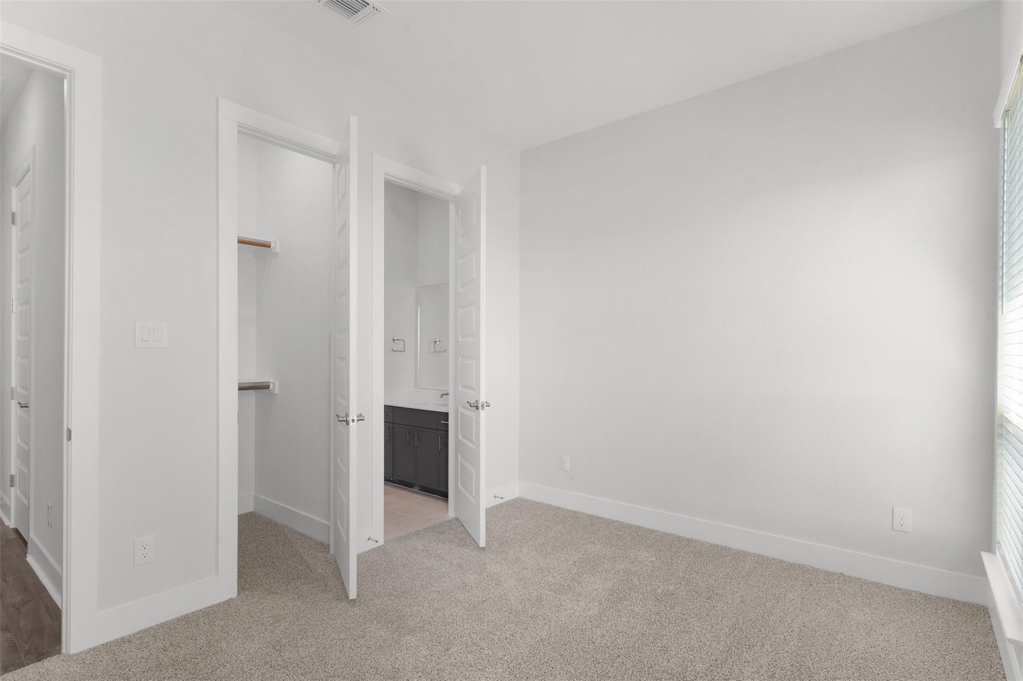 19621 Helens Catch Dr, Pflugerville, TX 78660