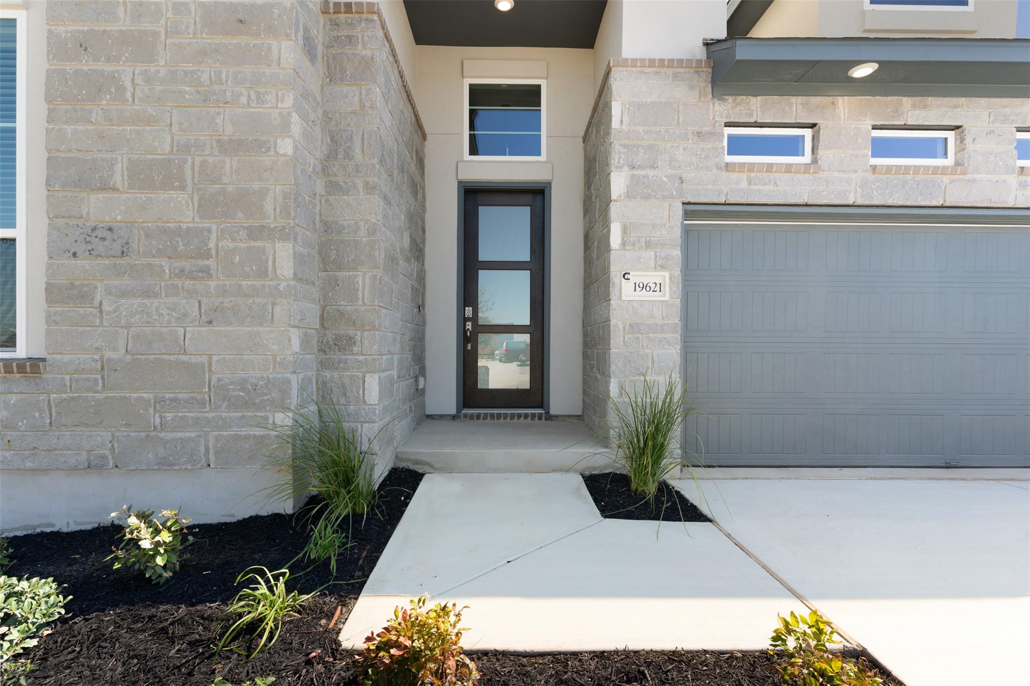 19621 Helens Catch Dr, Pflugerville, TX 78660