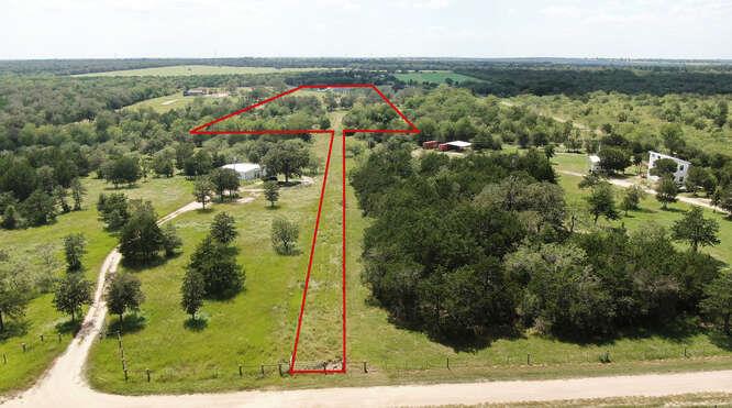 000 Patterson Rd, Flatonia, TX 78941