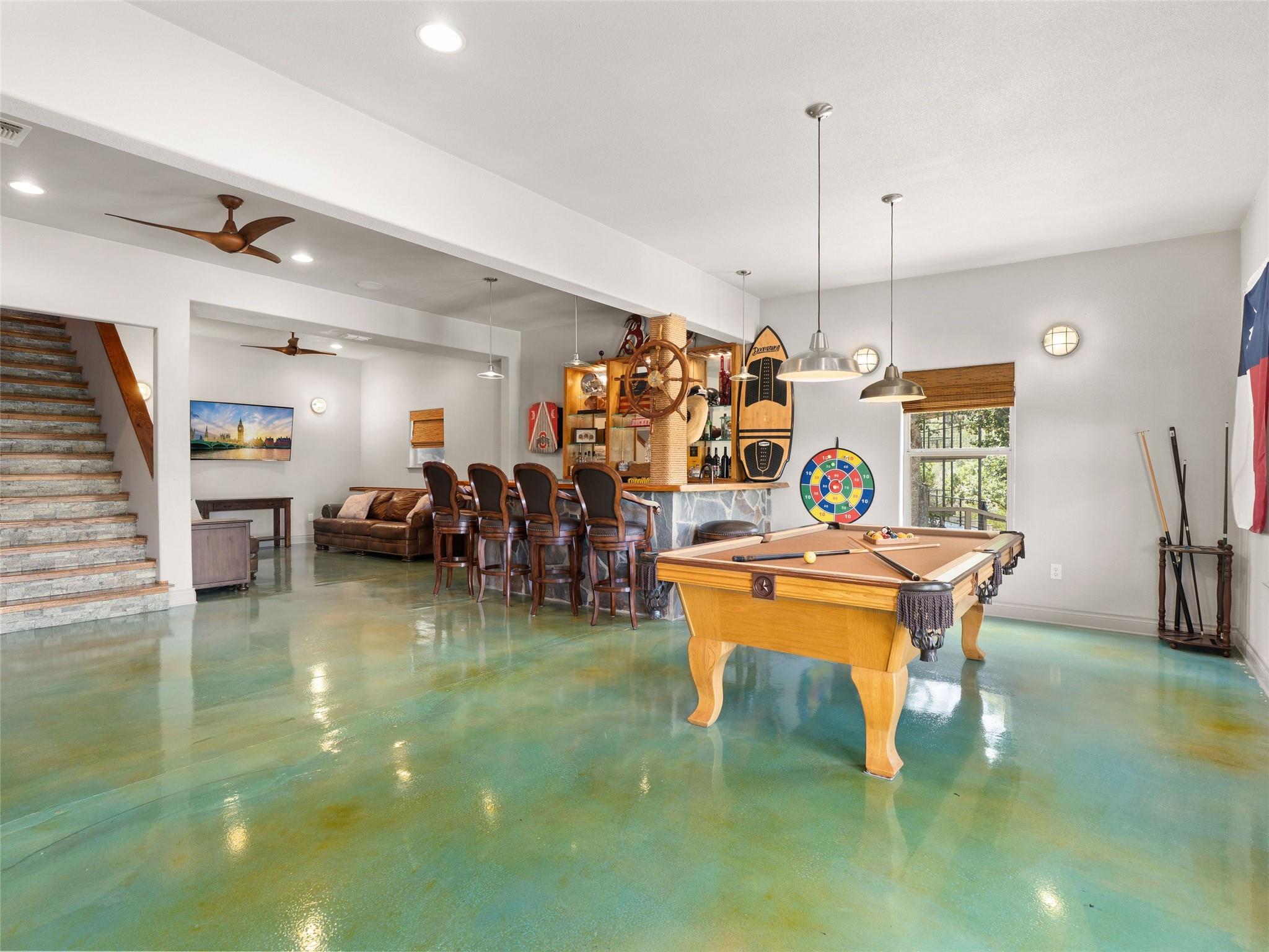 321 Village View Dr, Canyon Lake, TX 78133