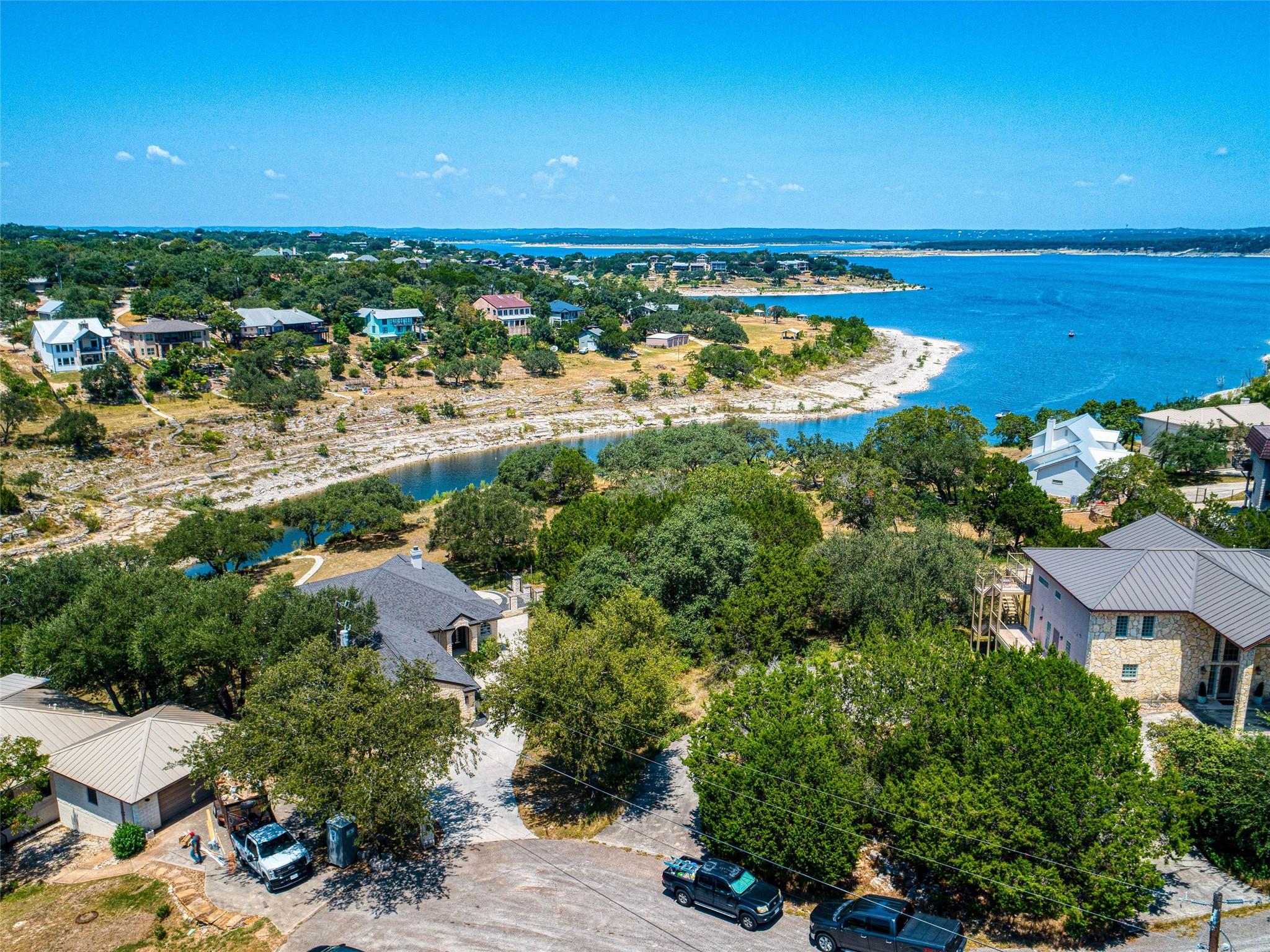 321 Village View Dr, Canyon Lake, TX 78133
