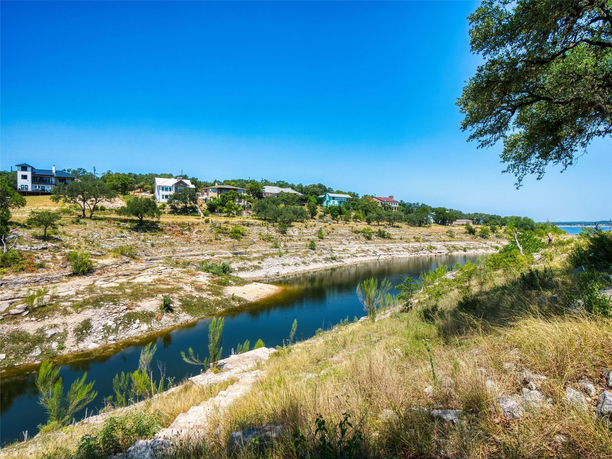 321 Village View Dr, Canyon Lake, TX 78133