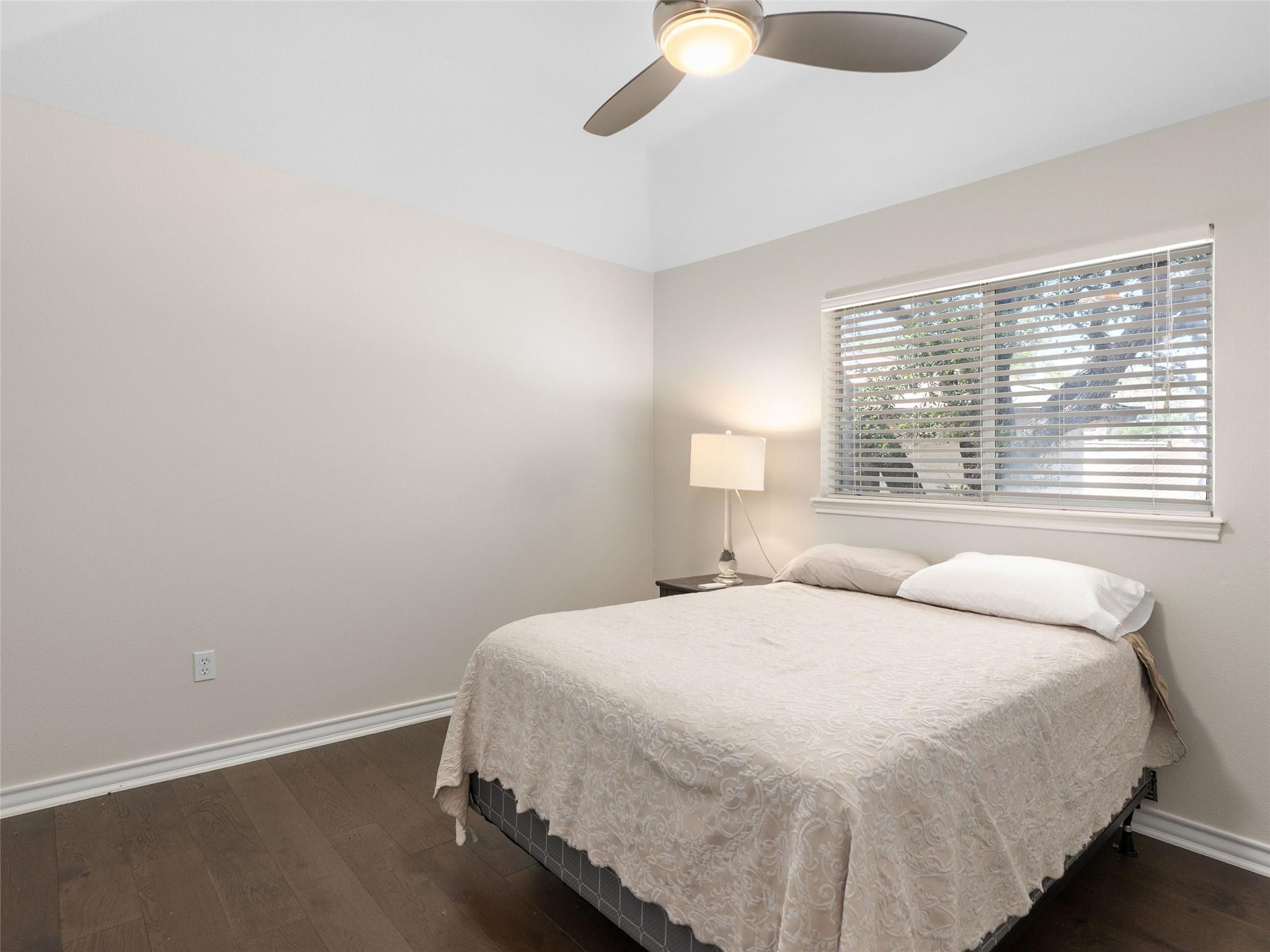 321 Village View Dr, Canyon Lake, TX 78133