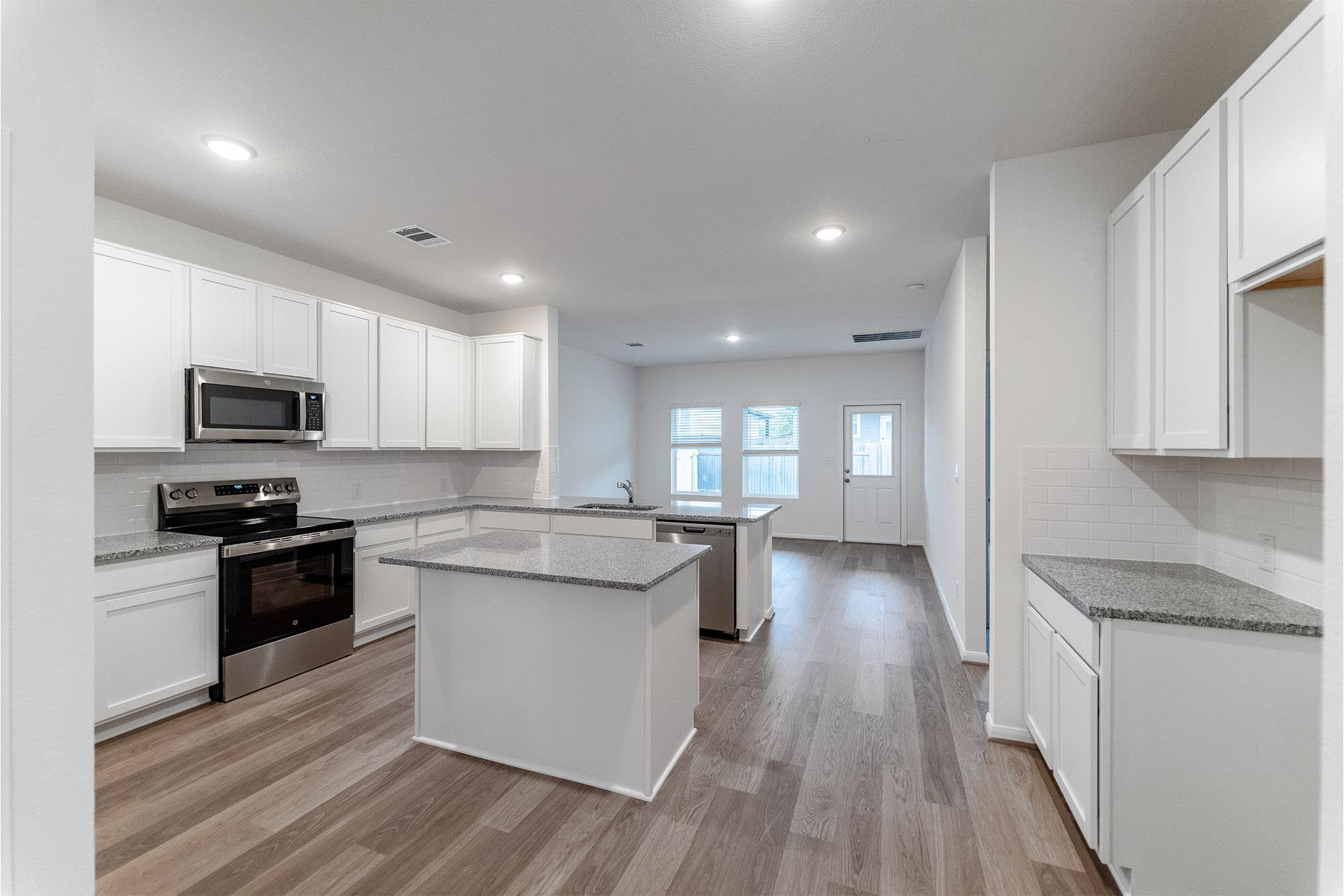 732 Barbary Coast Ln, Jarrell, TX 76537