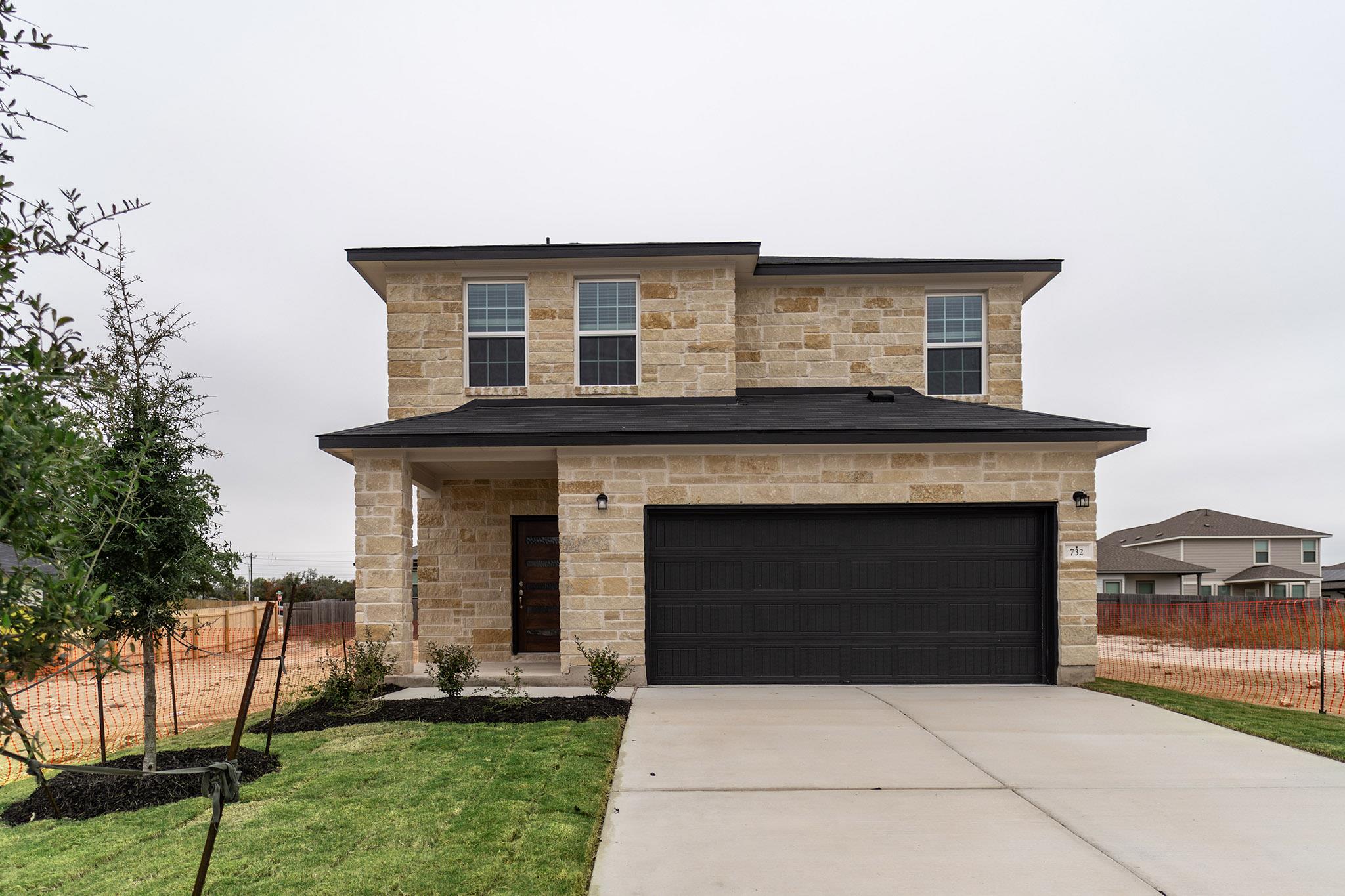 732 Barbary Coast Ln, Jarrell, TX 76537