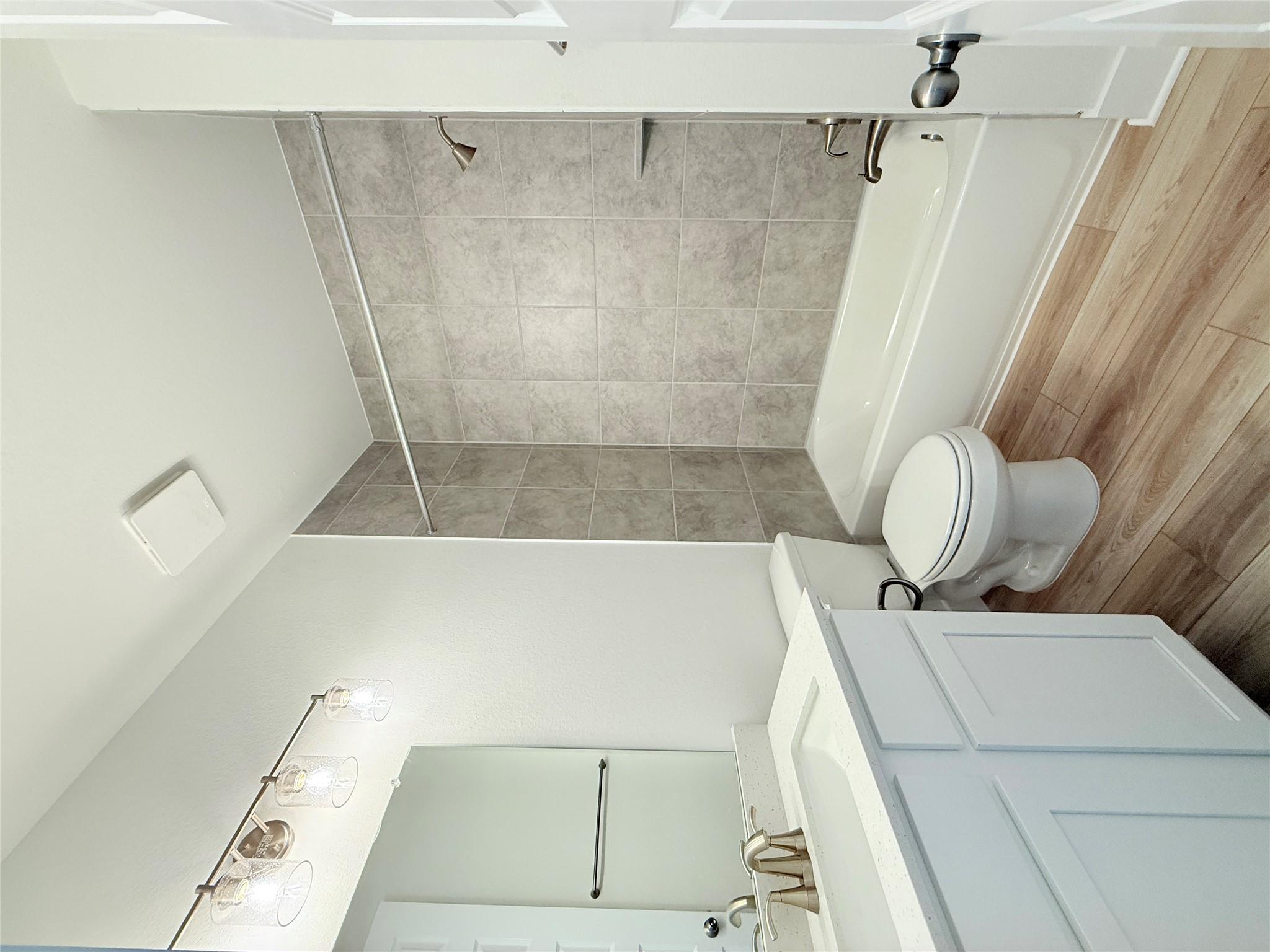 2033 Cora Ivy Ln, Round Rock, TX 78665