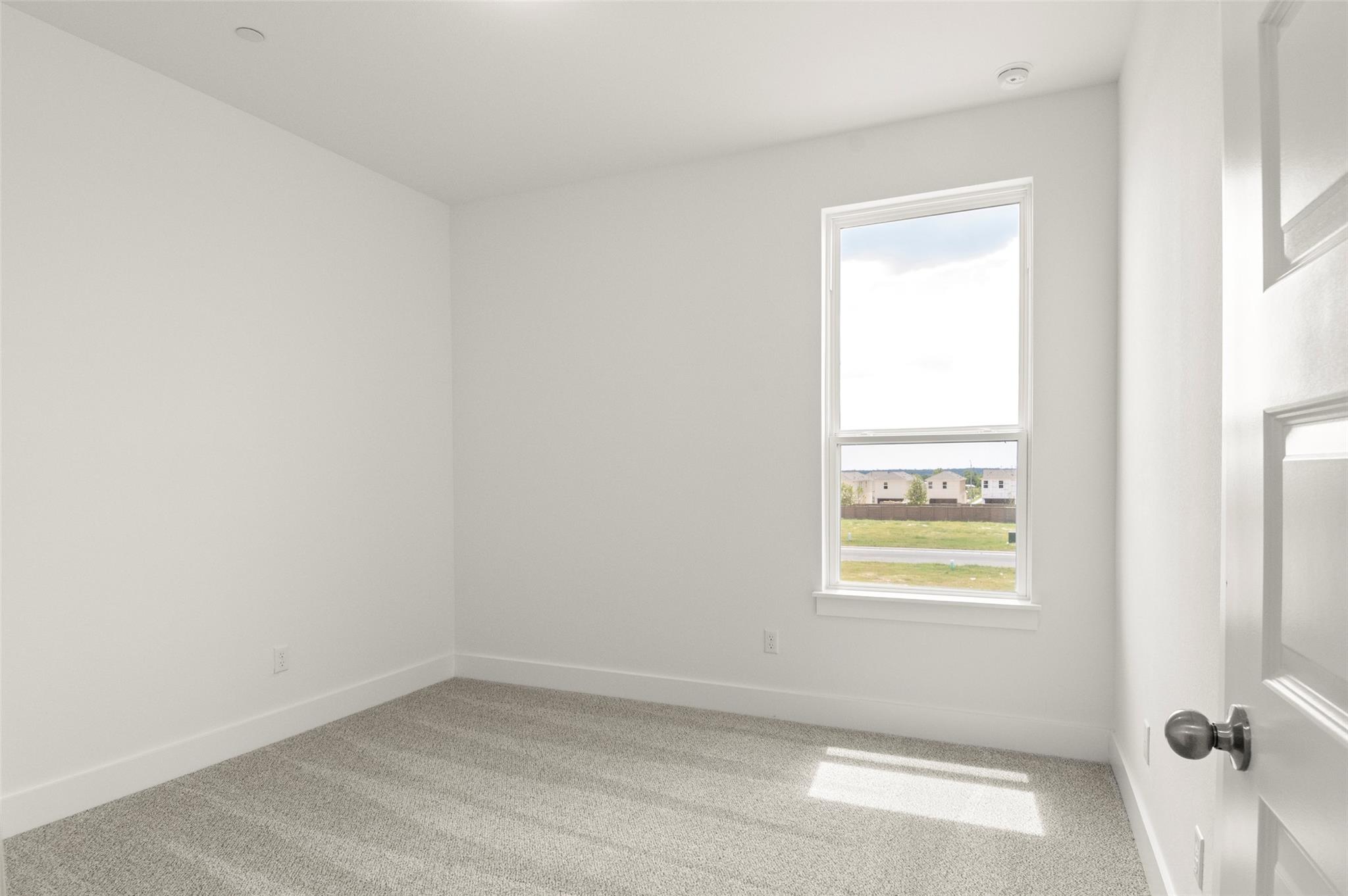 2033 Cora Ivy Ln, Round Rock, TX 78665