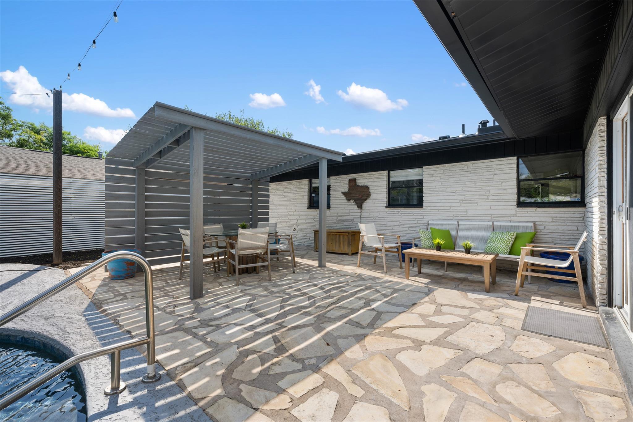 1806 Rogge Ln, Austin, TX 78723