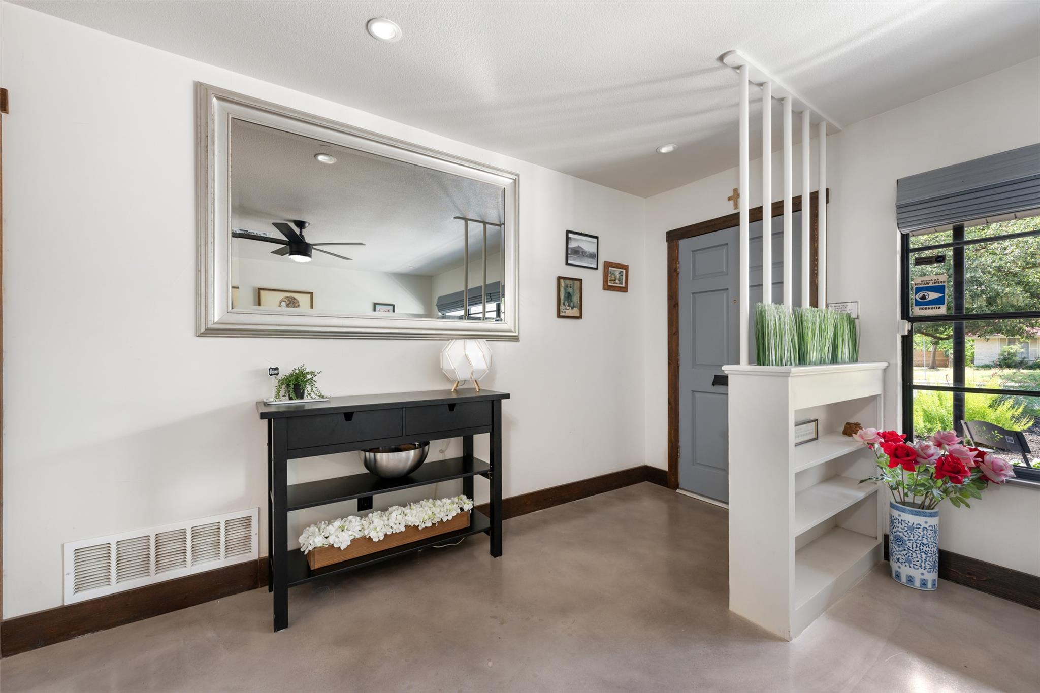 1806 Rogge Ln, Austin, TX 78723