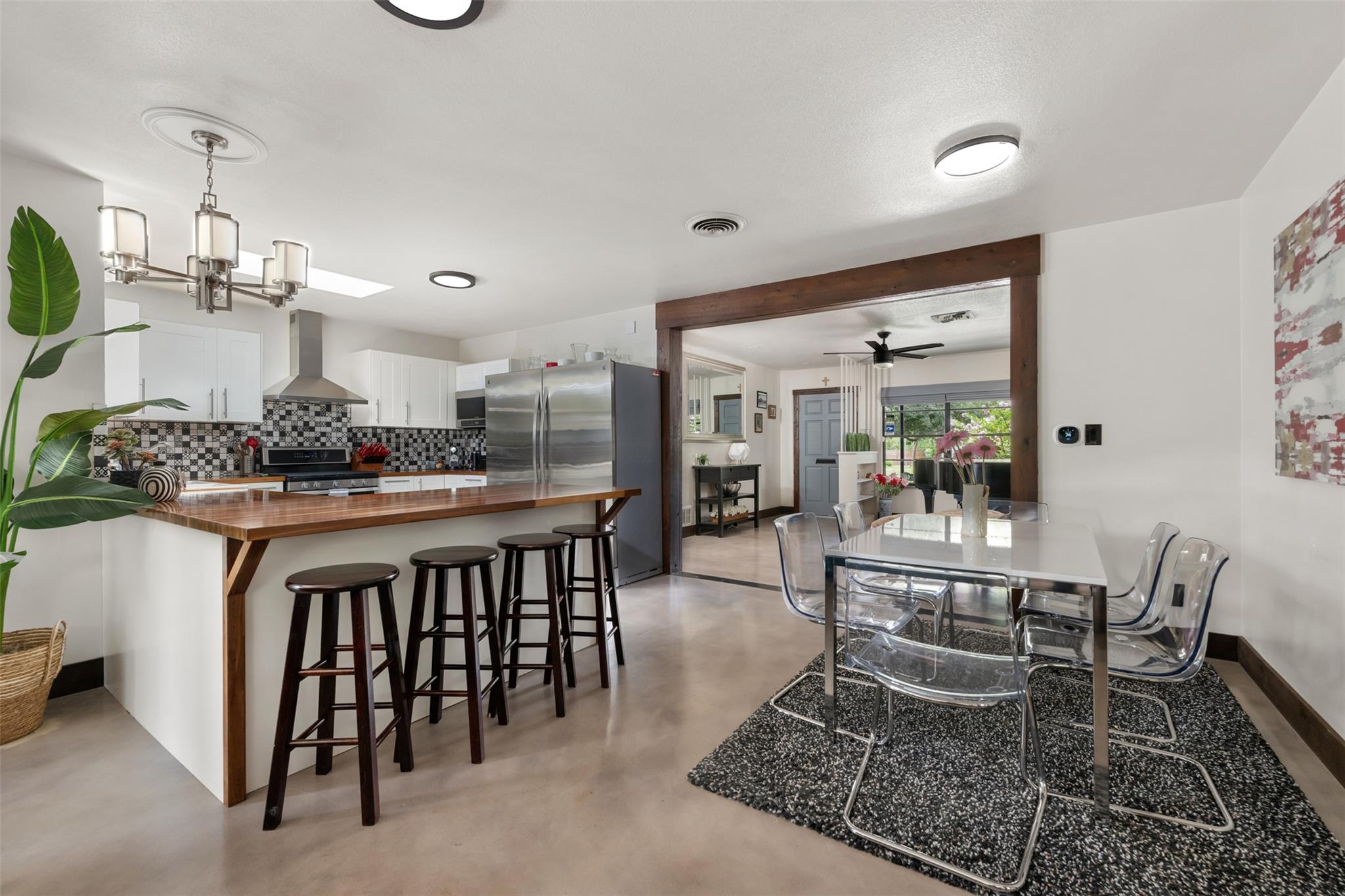 1806 Rogge Ln, Austin, TX 78723