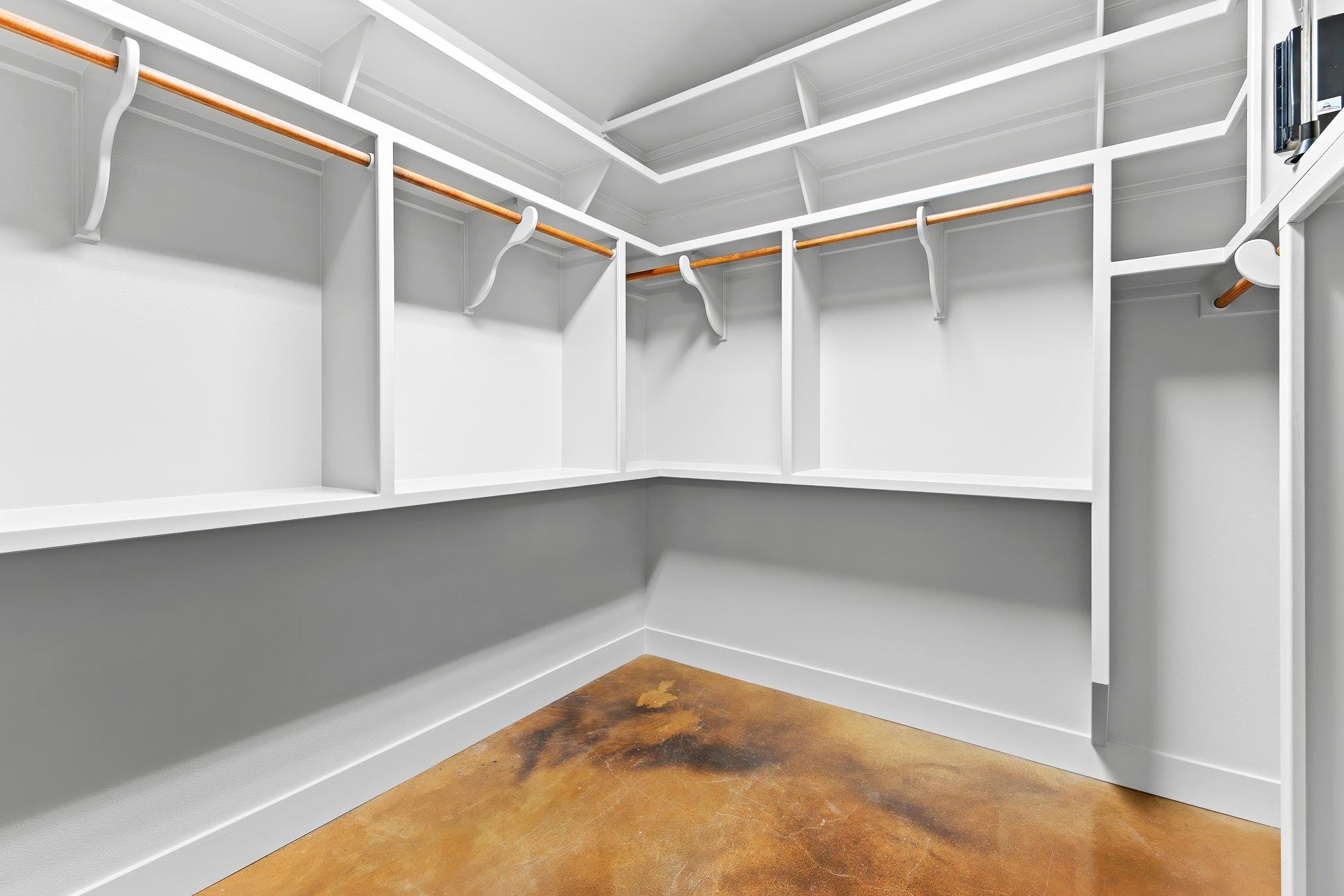 102 Potter Ln, Georgetown, TX 78633