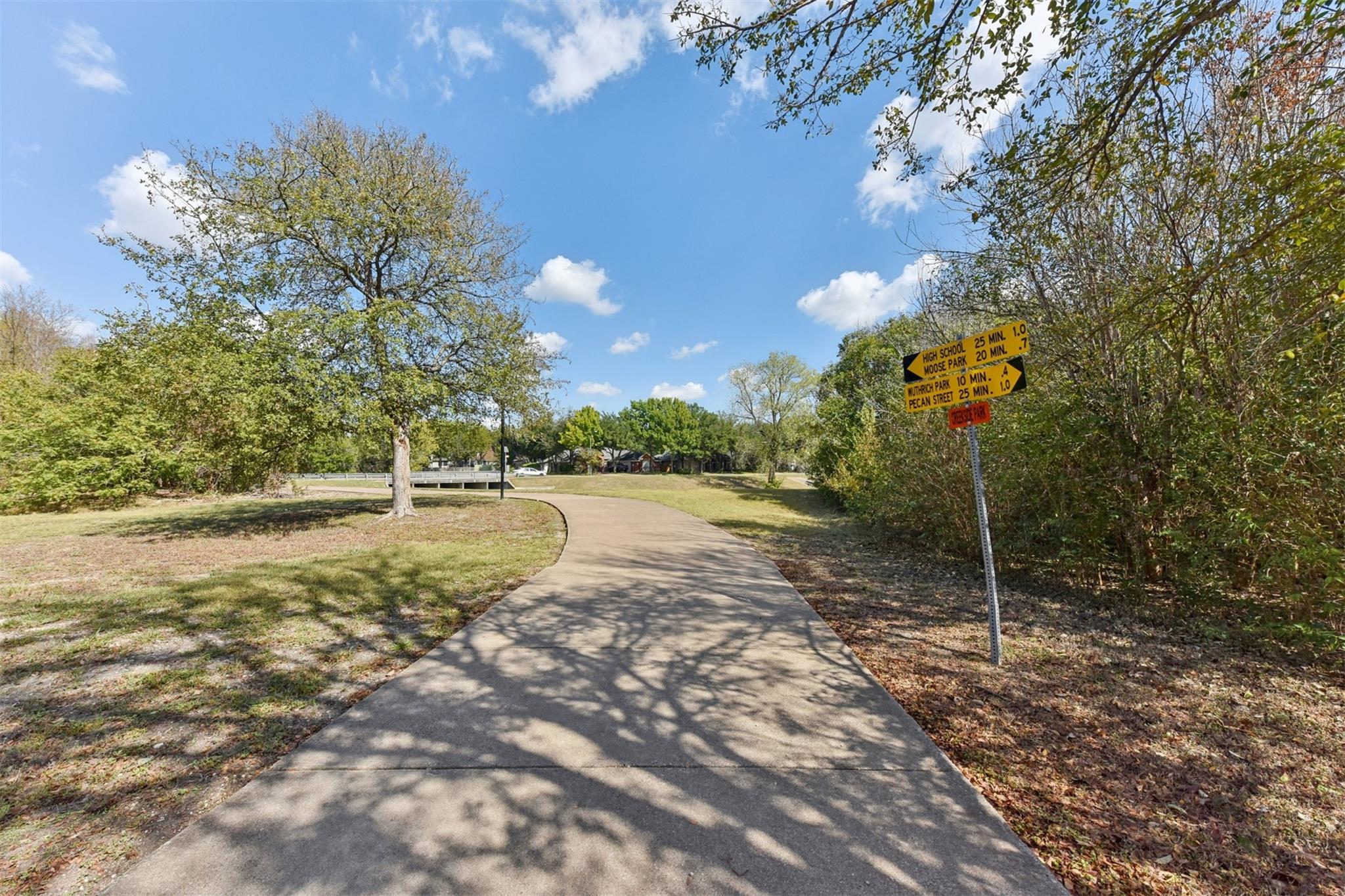 412 Settlers Valley Dr, Pflugerville, TX 78660